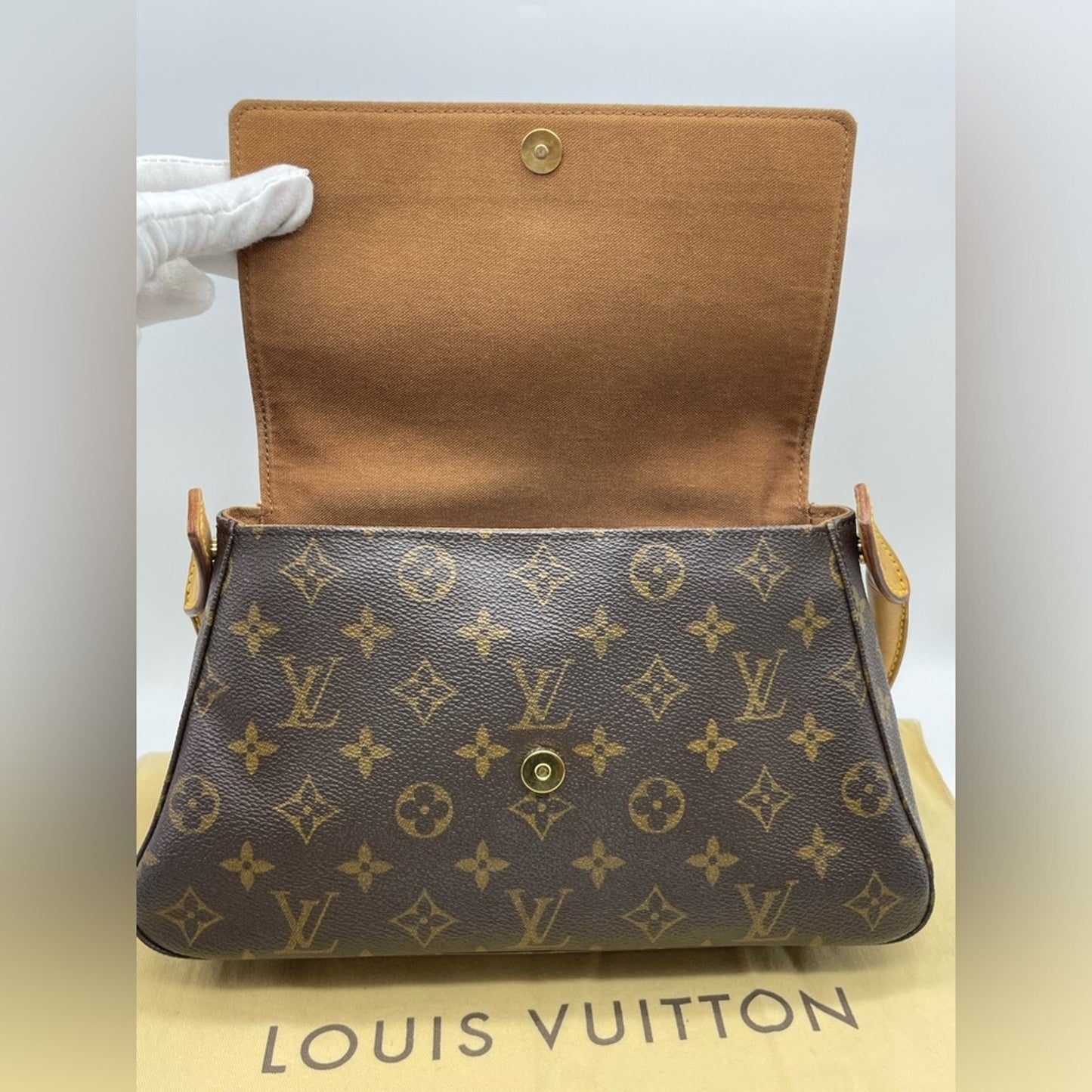 SOLD! Louis Vuitton Monogram Looping Shoulder Bag