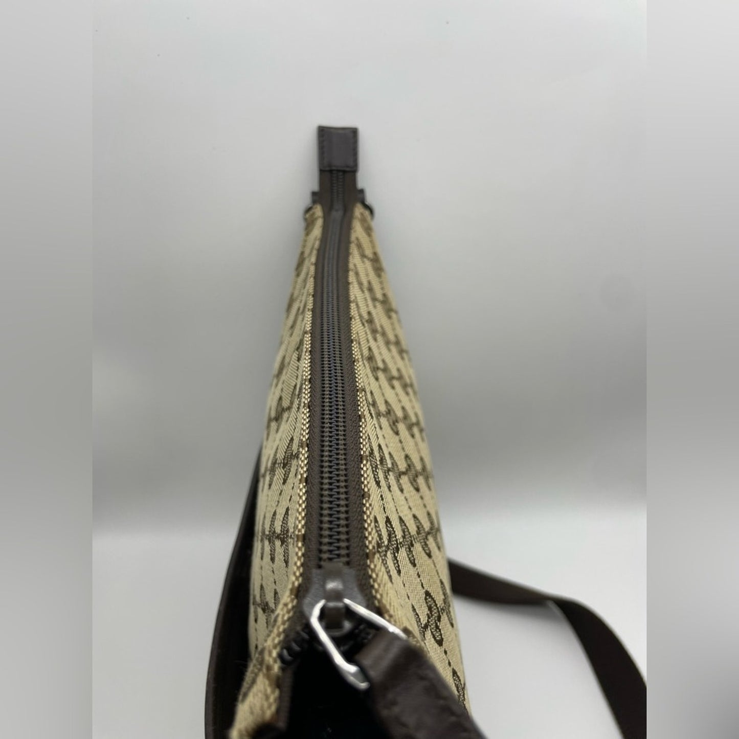 Gucci Sling/Crossbody Bag