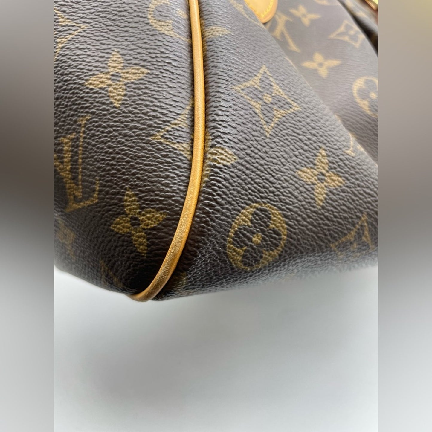 SOLD! Louis Vuitton Tivoli Monogram Handbag Bag