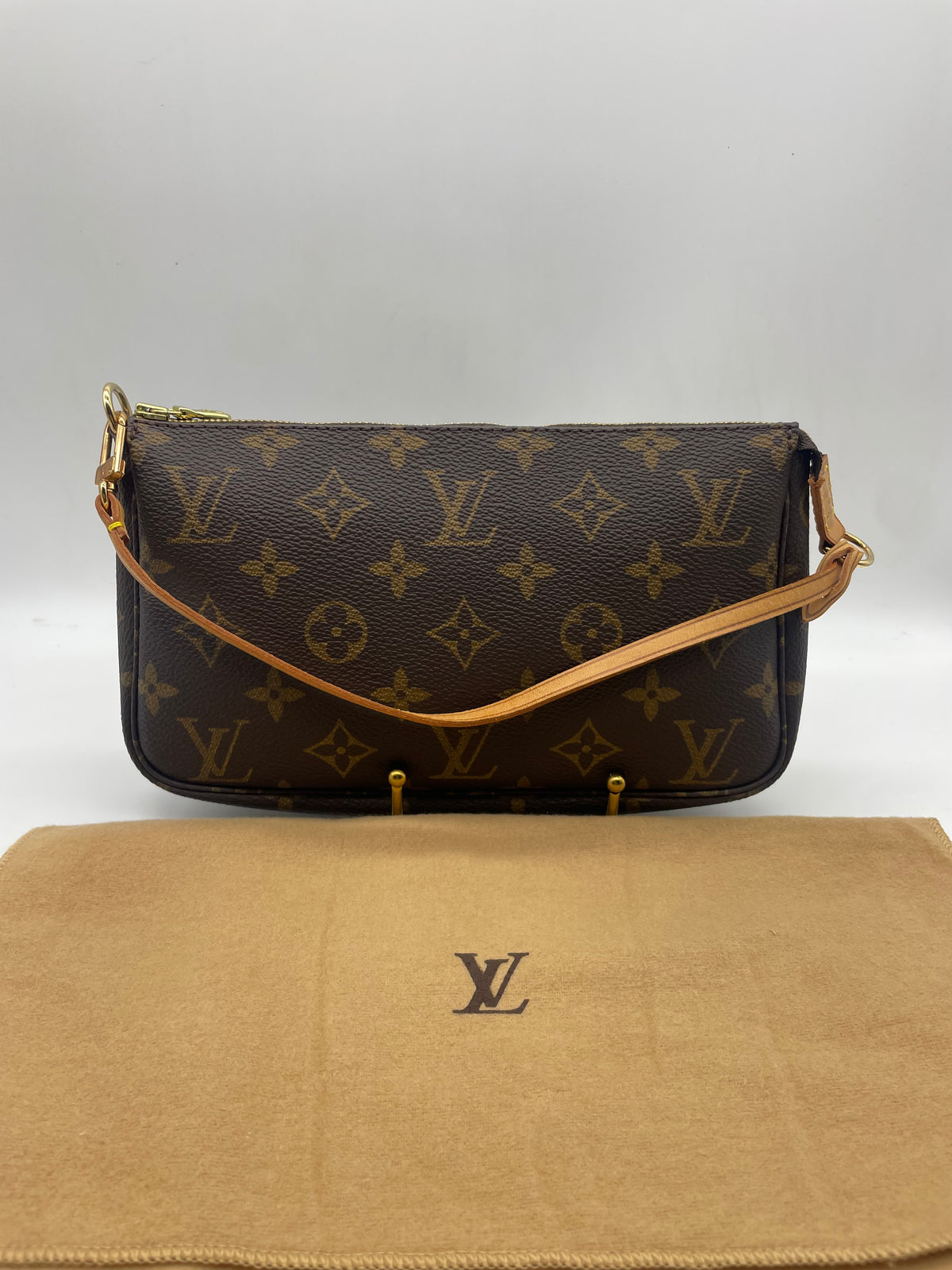 Louis Vuitton Pochette