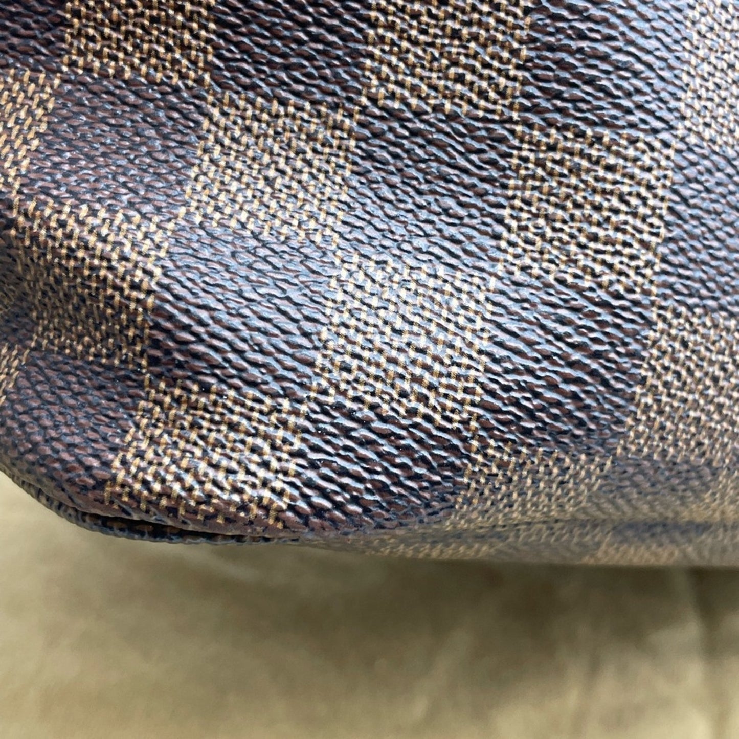 Louis Vuitton Damier Neverfull Bag