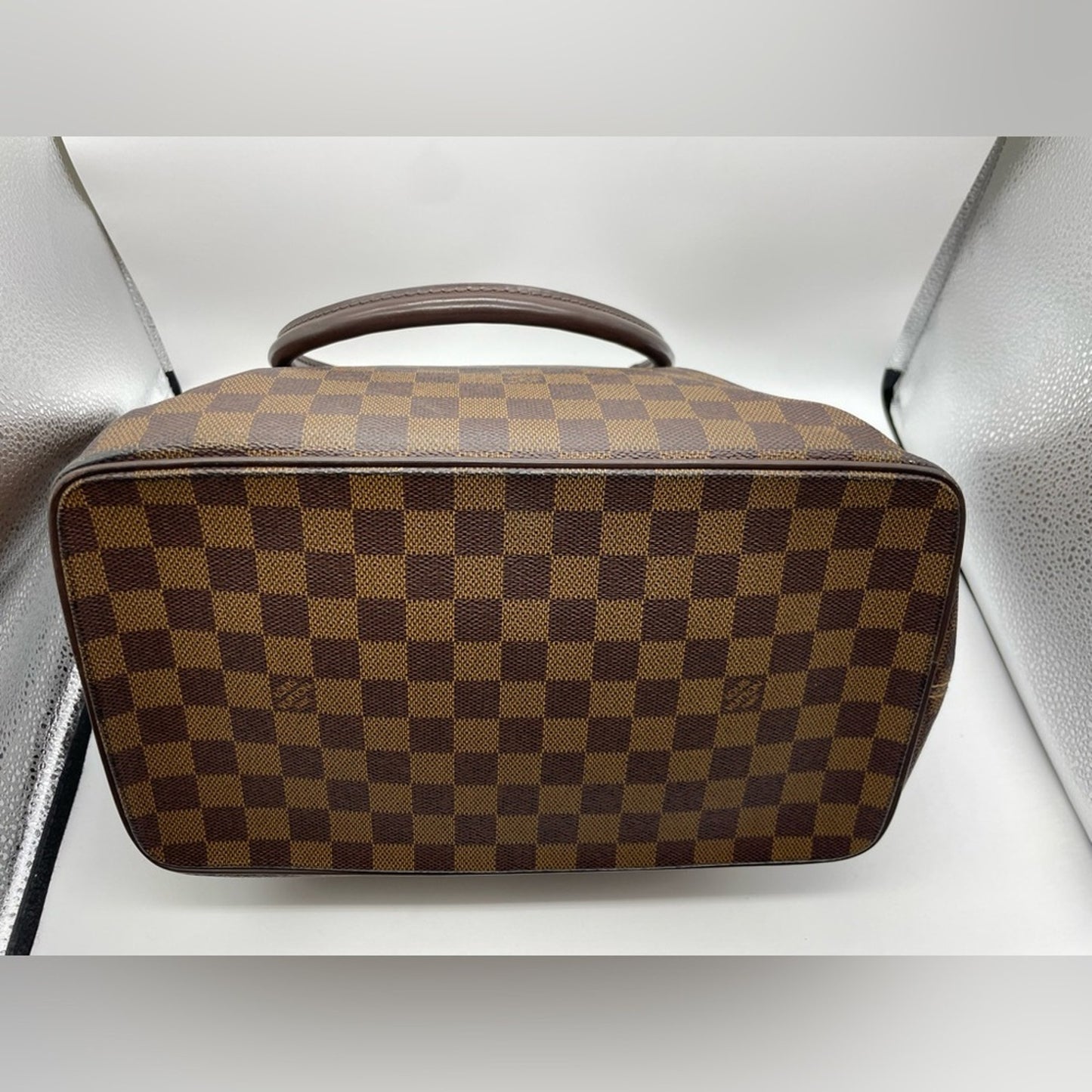 SOLD! Louis Vuitton Damier Saleya