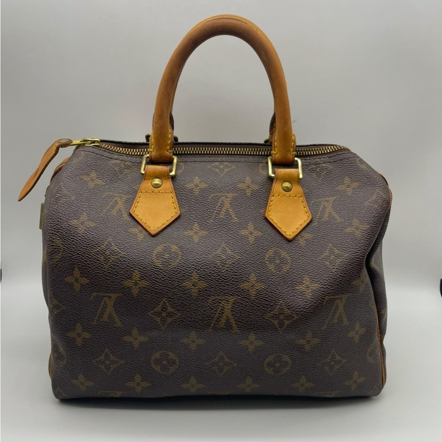Louis Vuitton Monogram Speedy 25 HandBag