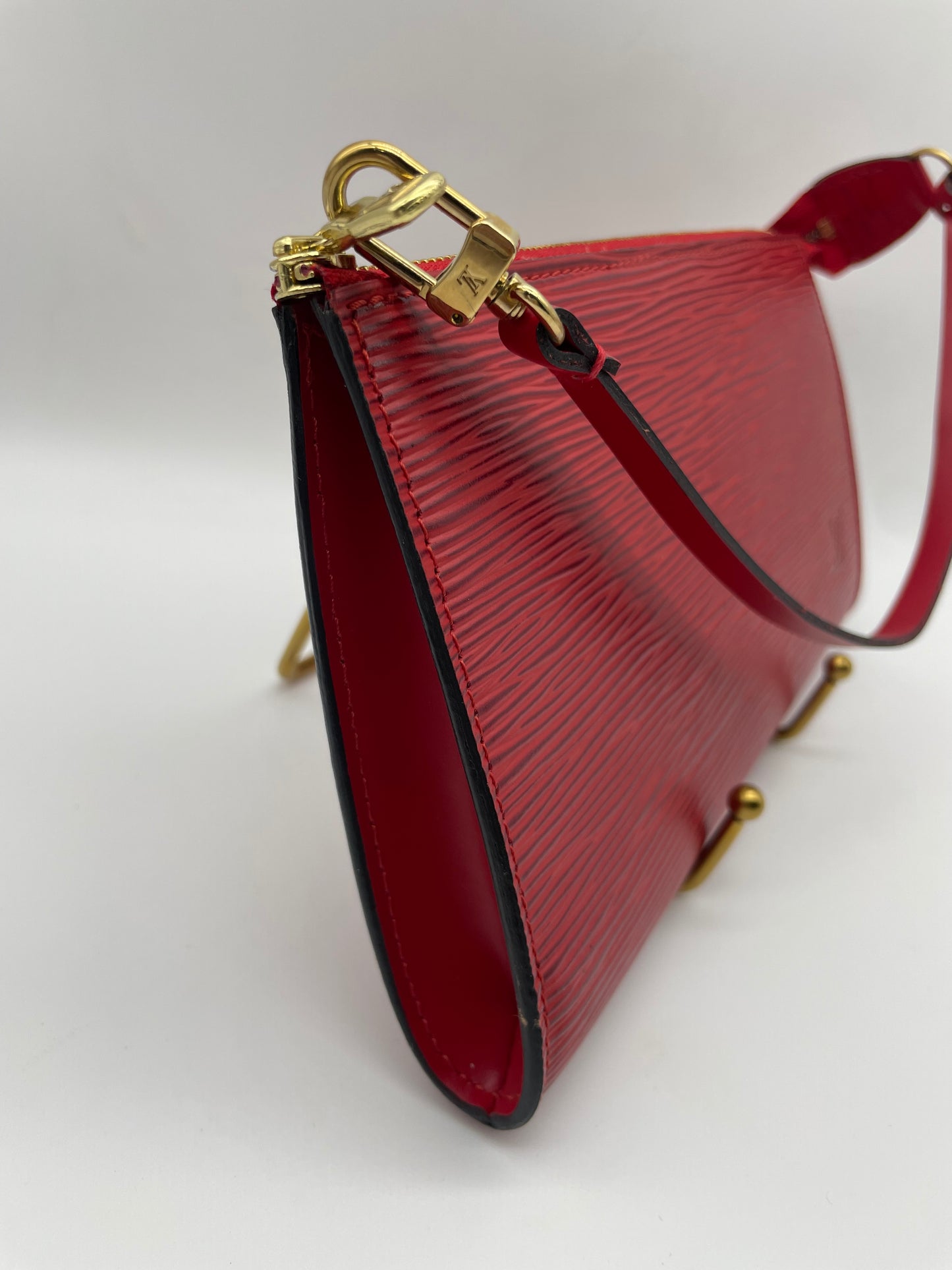 Louis Vuitton Epi Pochette Bag