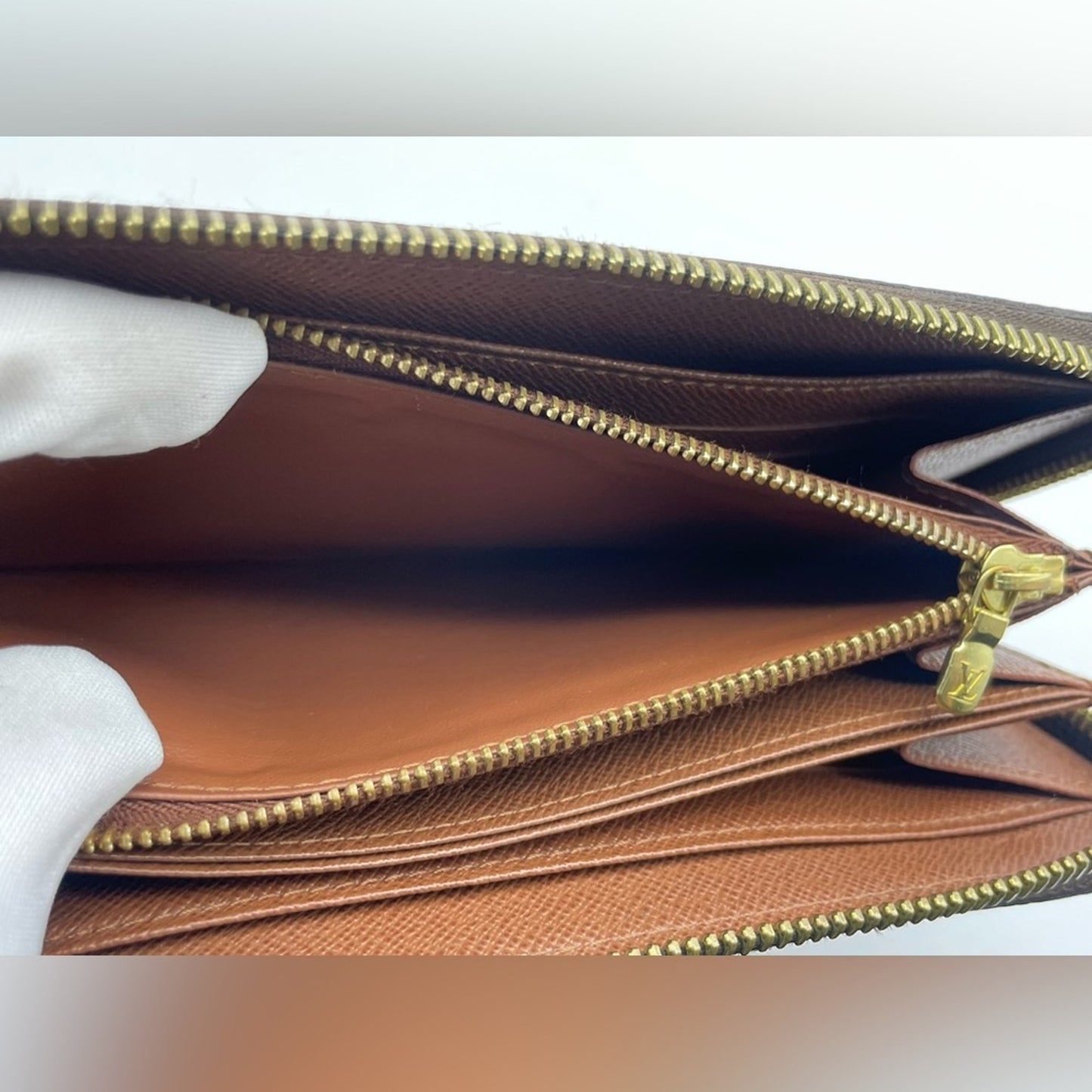 Louis Vuitton Monogram Long Zippy Wallet