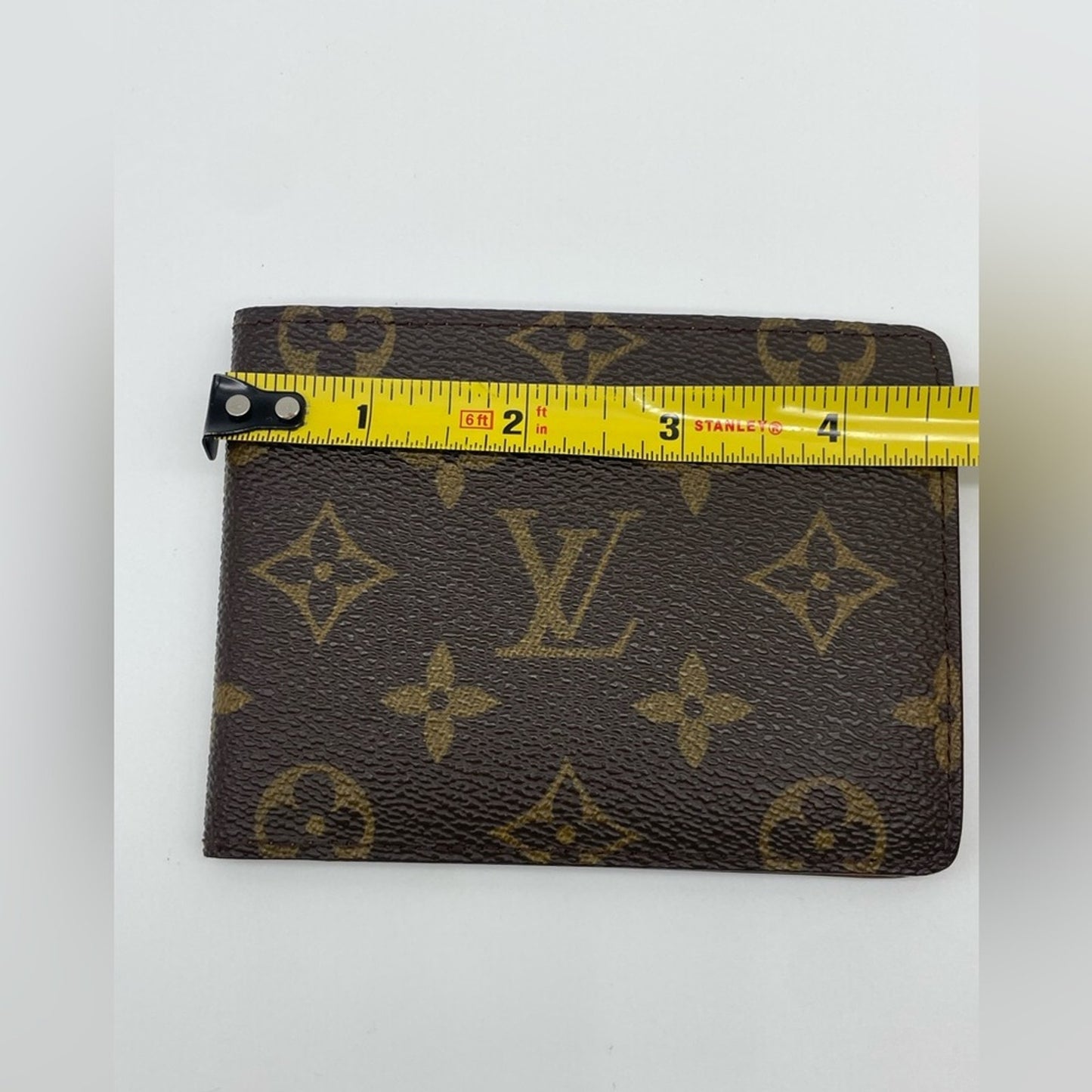 Louis Vuitton Monogram Bifold Men’s Wallet