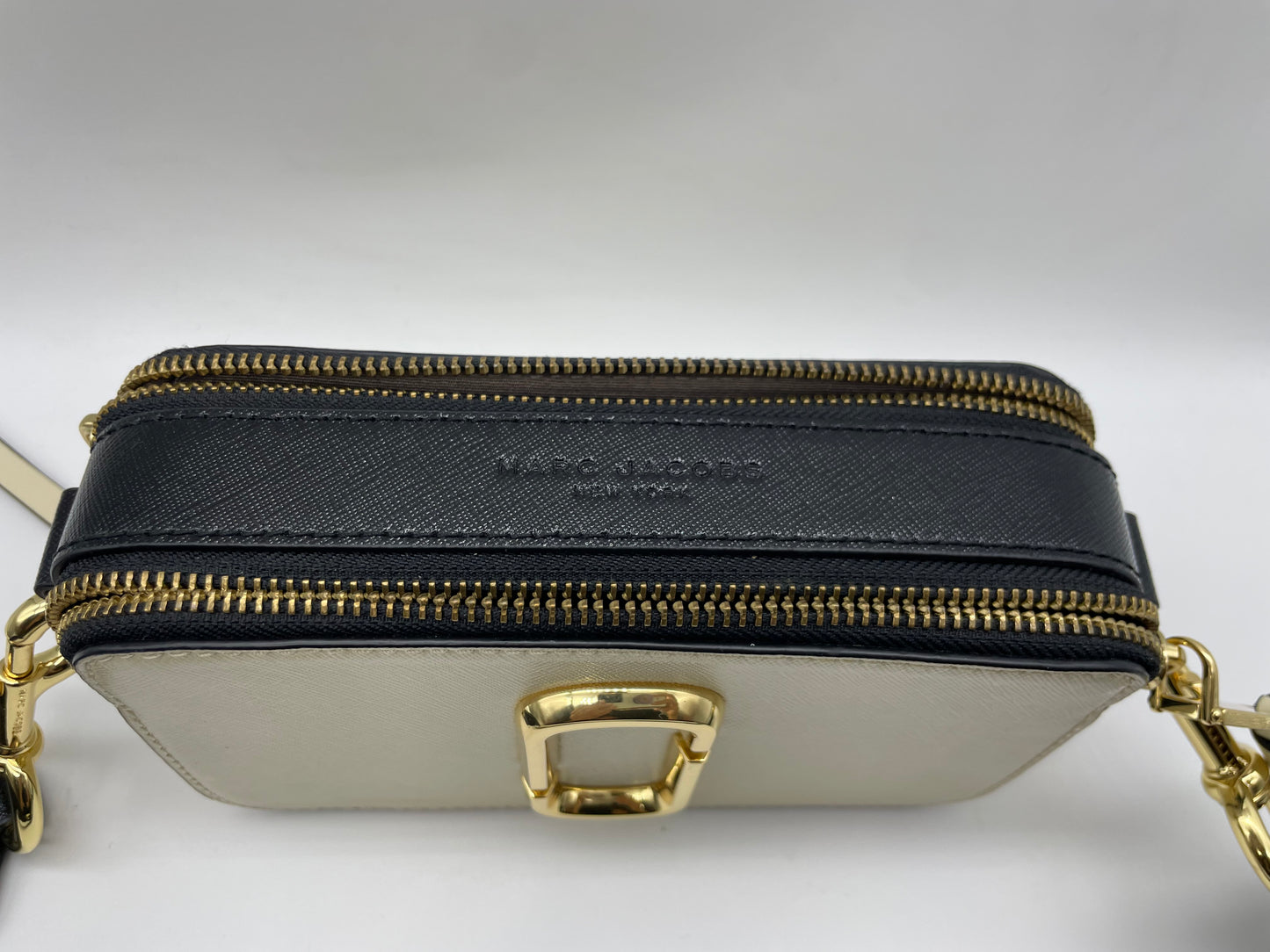 Marc Jacobs Snapshot