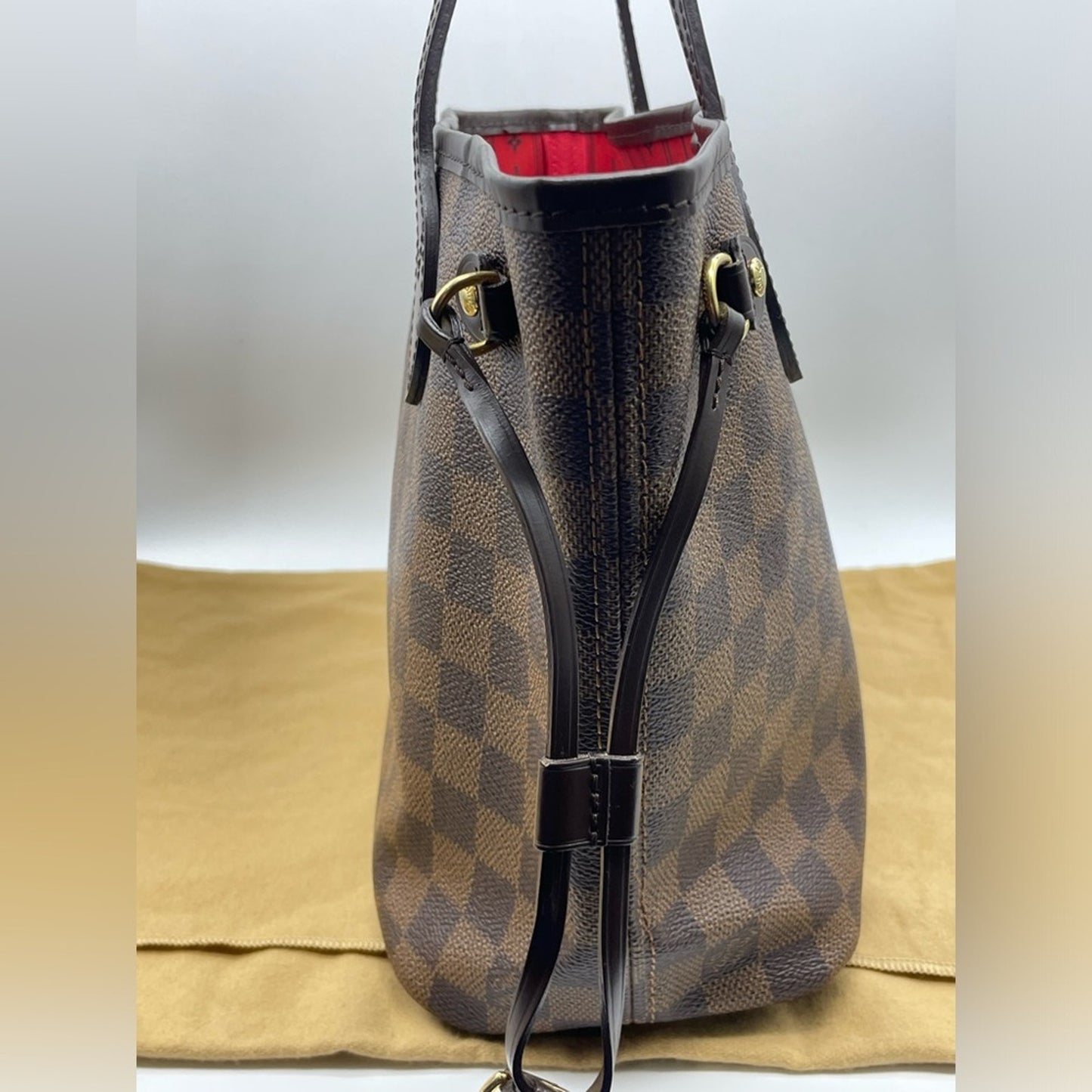 Louis Vuitton Damier Neverfull Bag