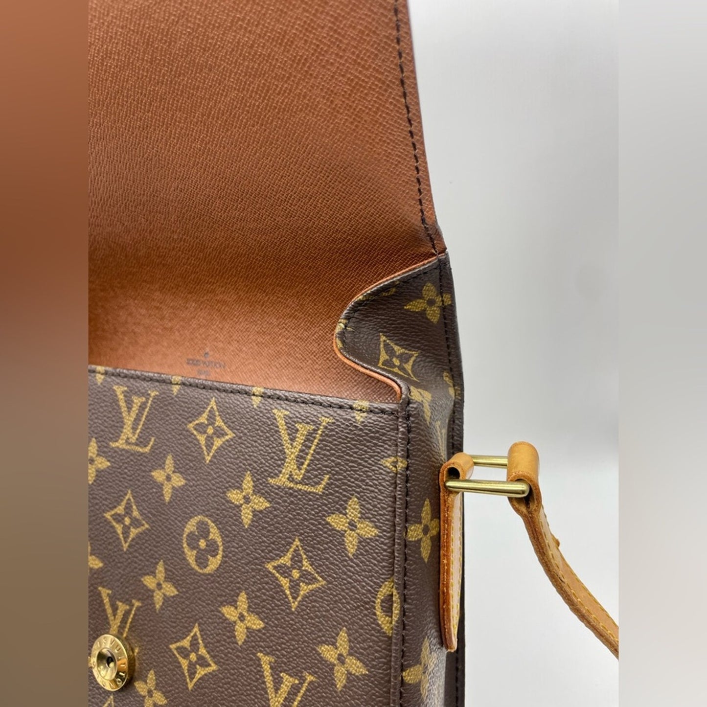 Louis Vuitton Monogram Saint Cloud Crossbody Bag