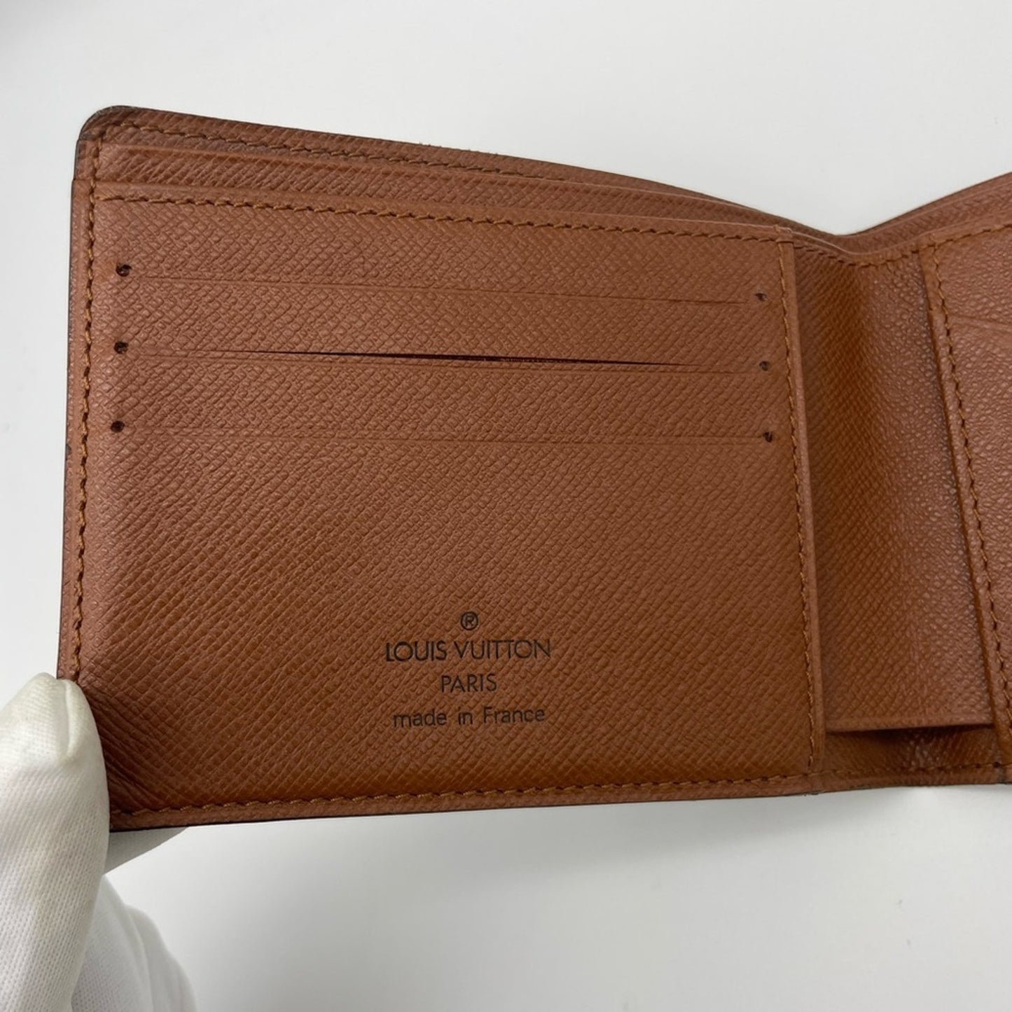 Louis Vuitton Monogram Bifold Men’s Wallet