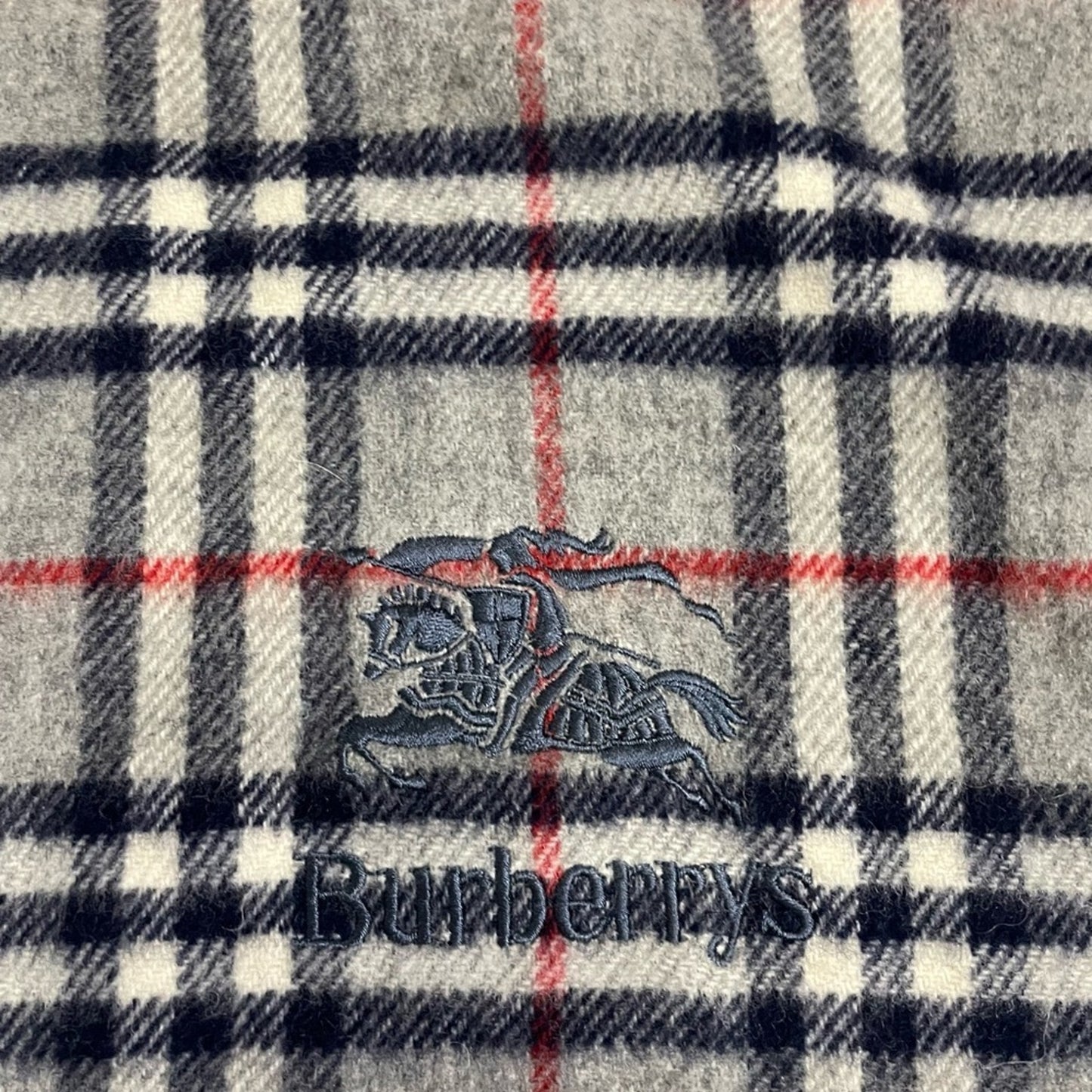 Burberry Muffler/Wide Nova Check Scarf