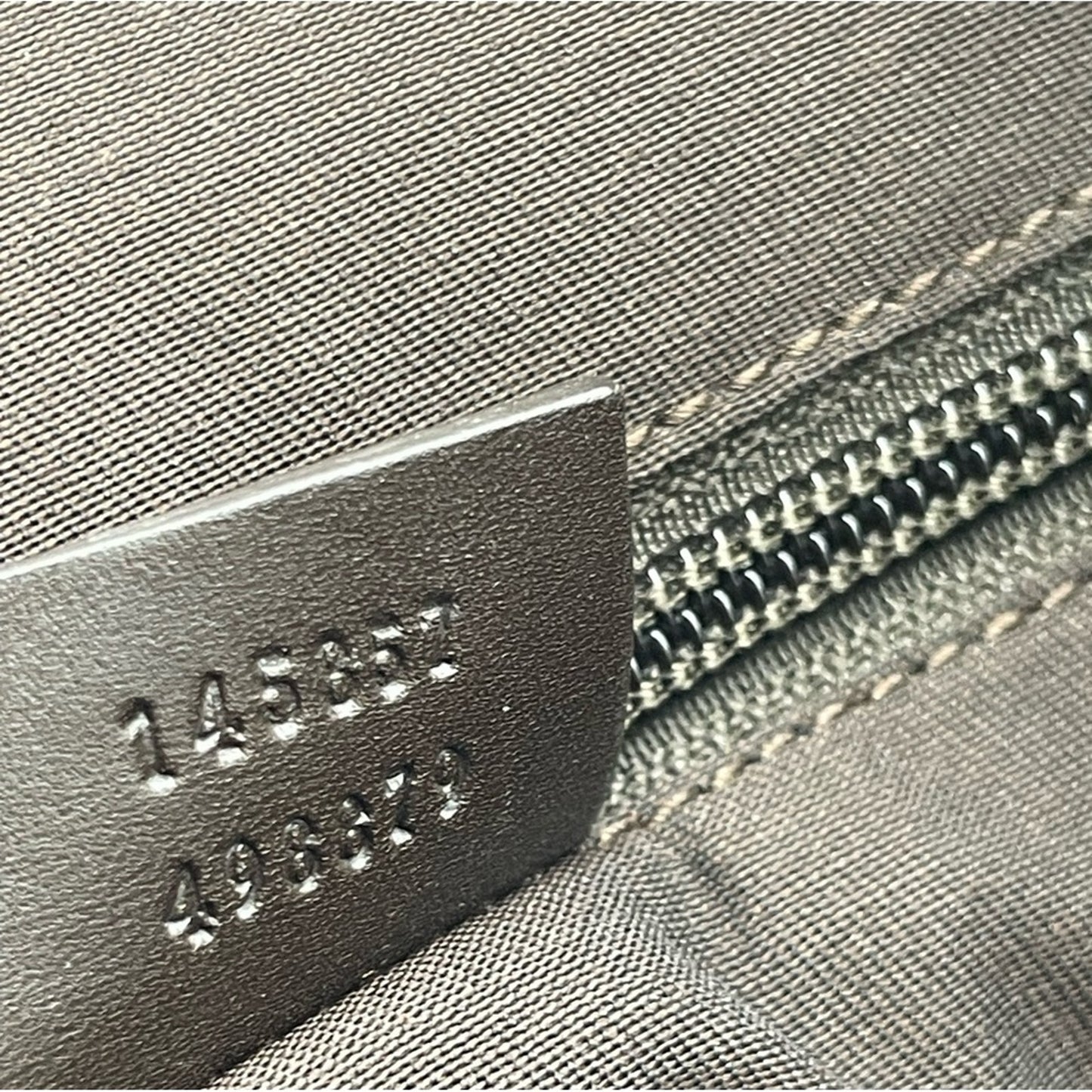 Gucci Sling/Crossbody Bag