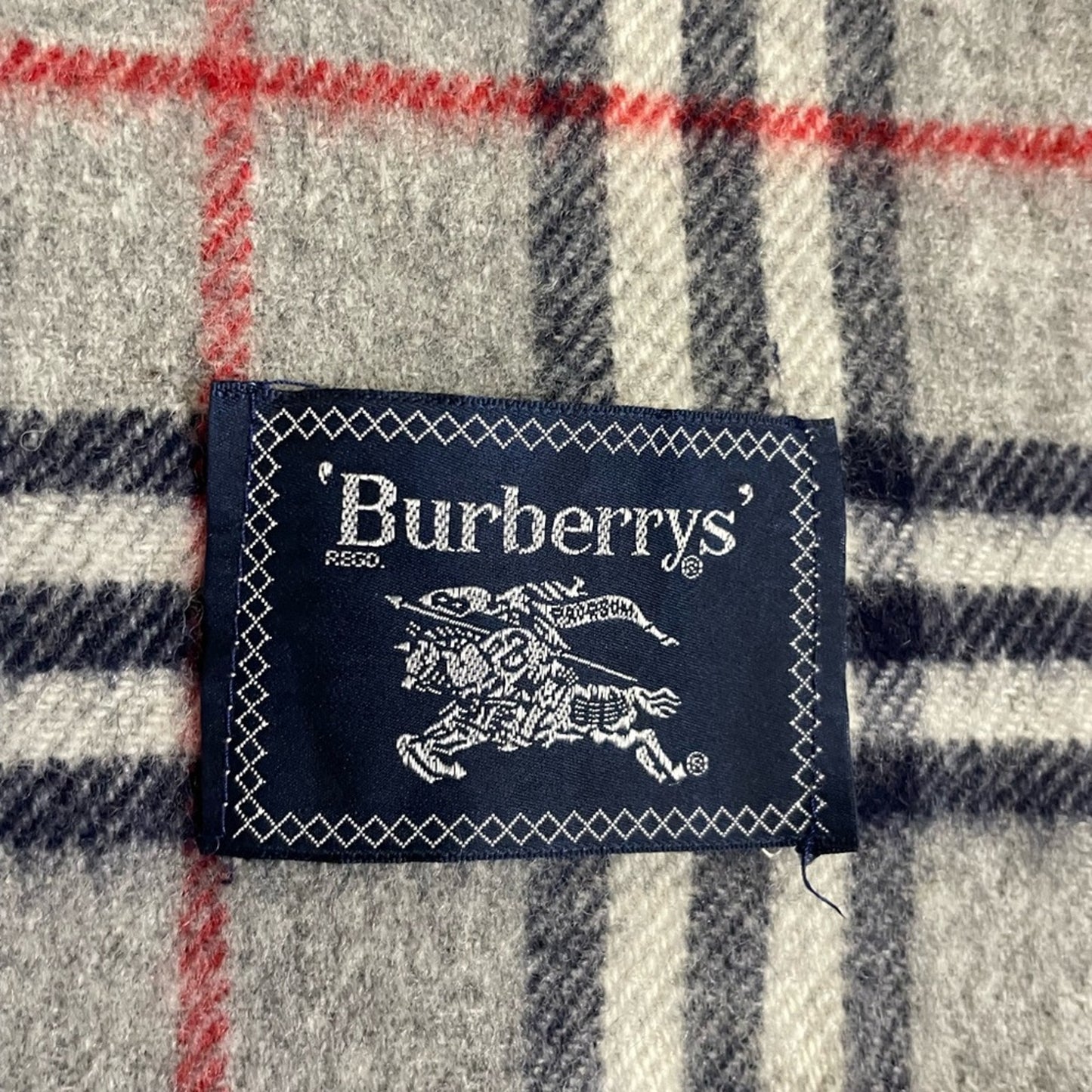 Burberry Muffler/Wide Nova Check Scarf