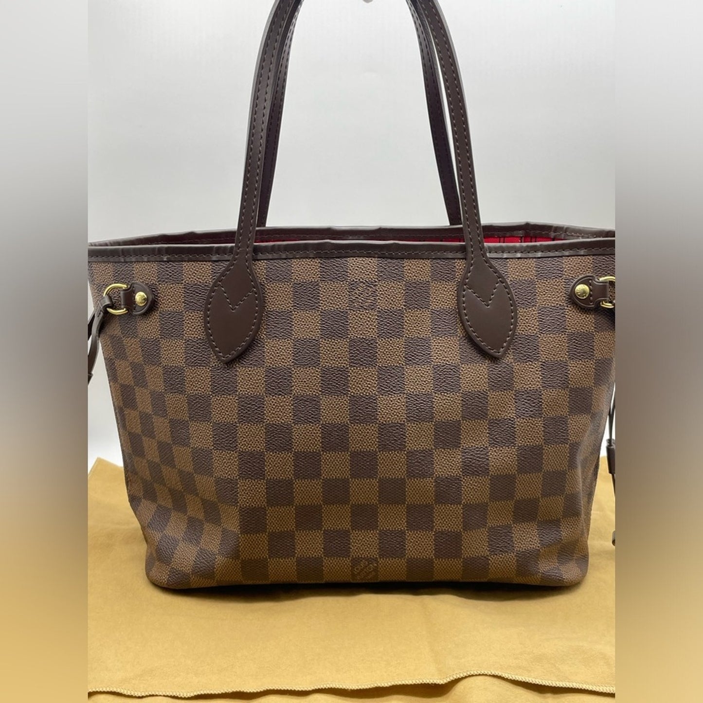 Louis Vuitton Damier Neverfull Bag