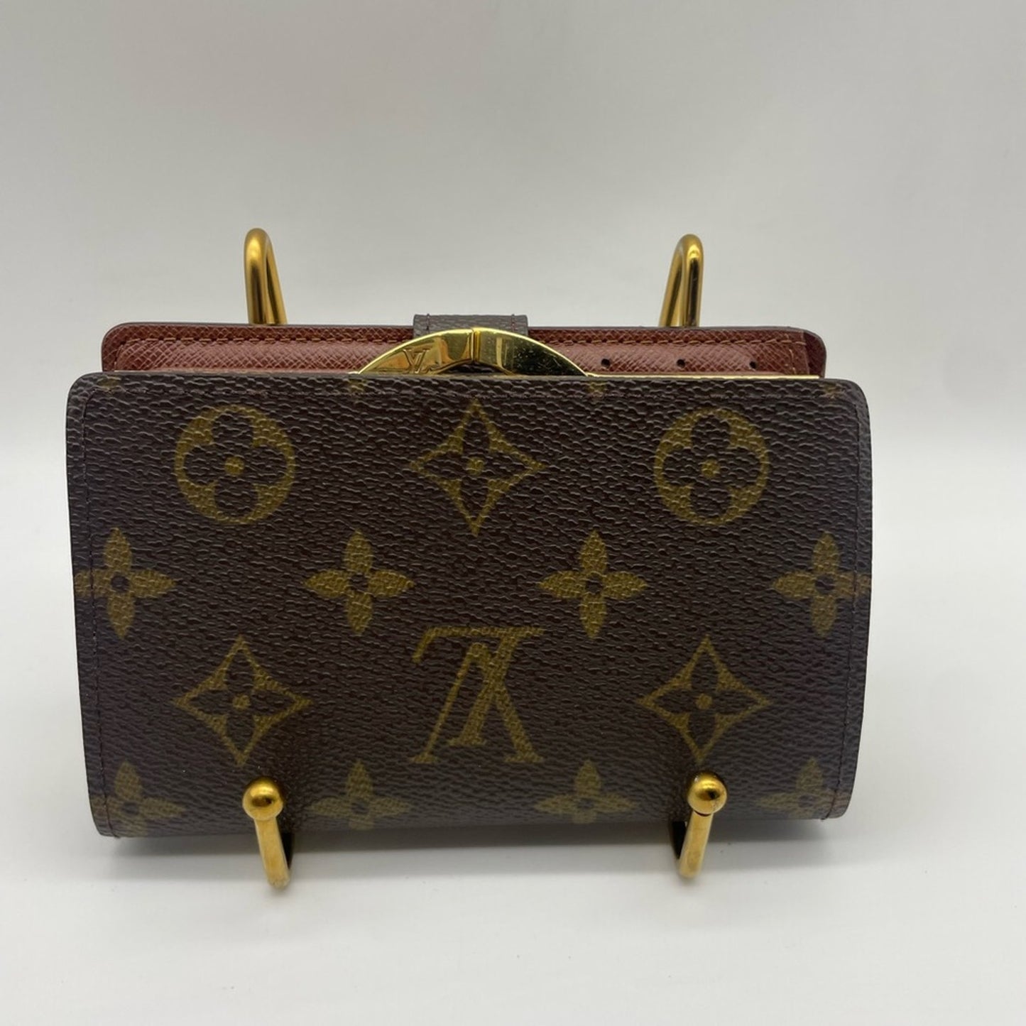 Louis Vuitton Monogram Kisslock Wallet