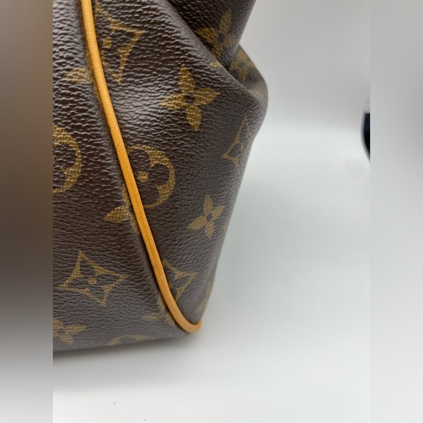 SOLD! Louis Vuitton Tivoli Monogram Handbag Bag