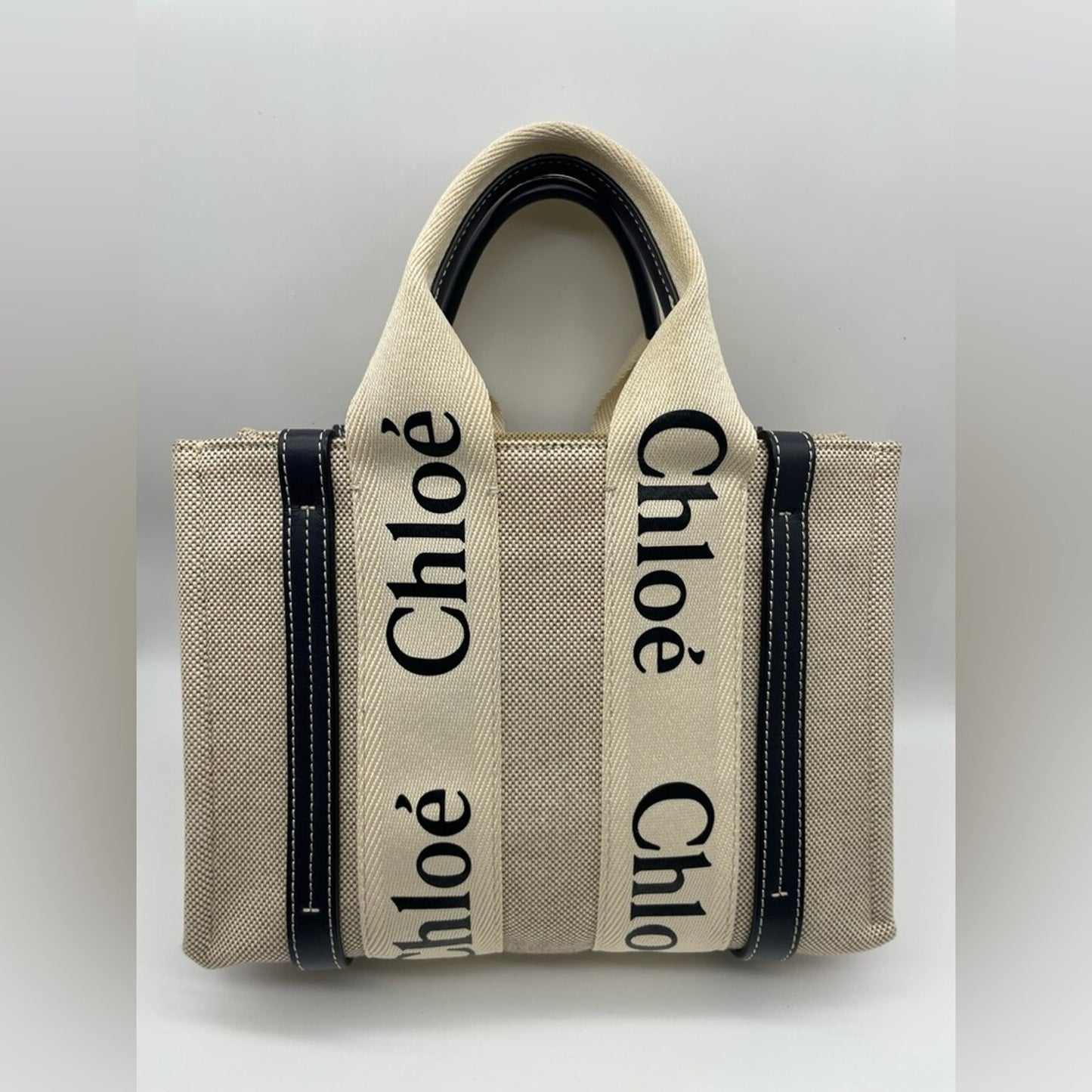 Chloè Woody Canvas Hand Bag