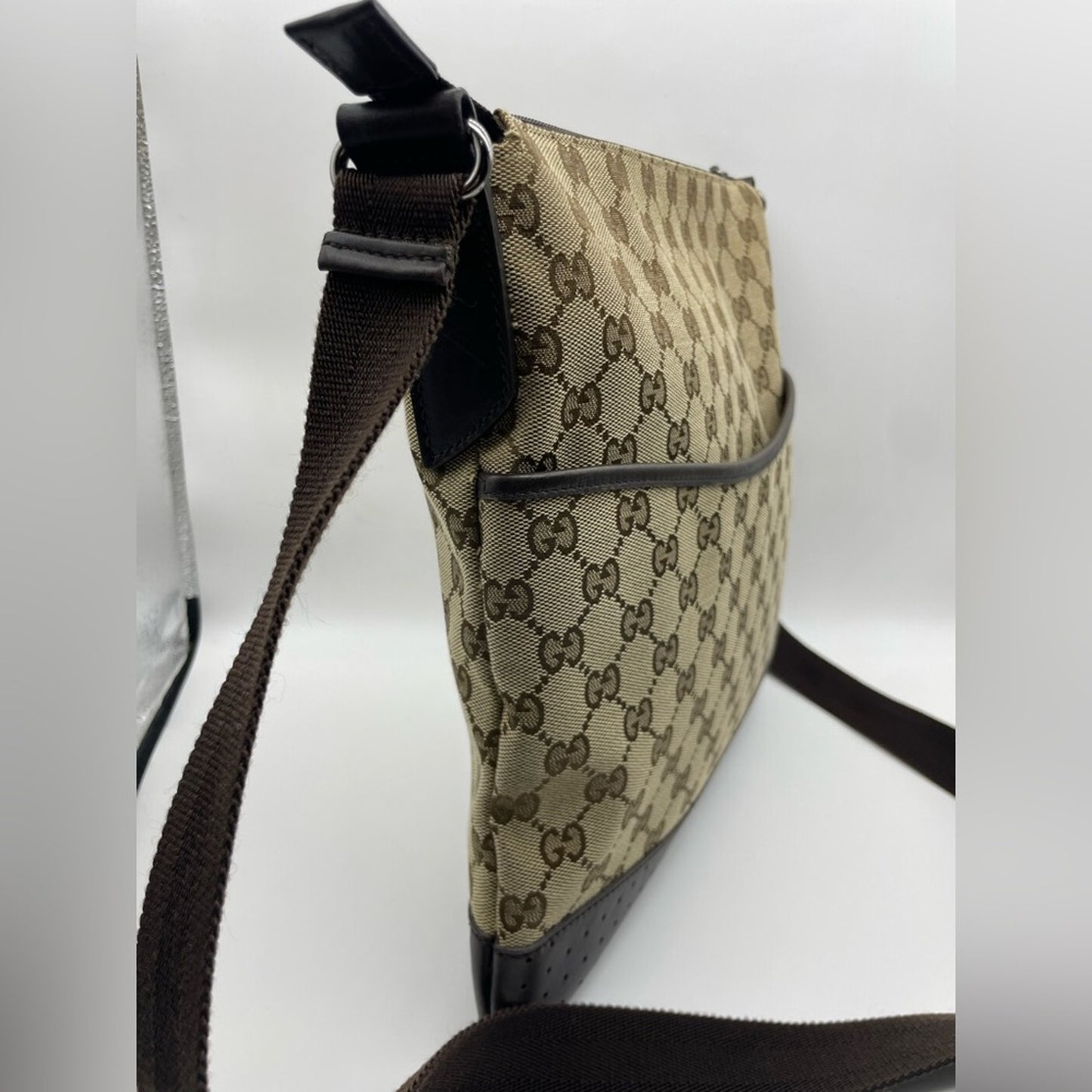 Gucci Sling/Crossbody Bag