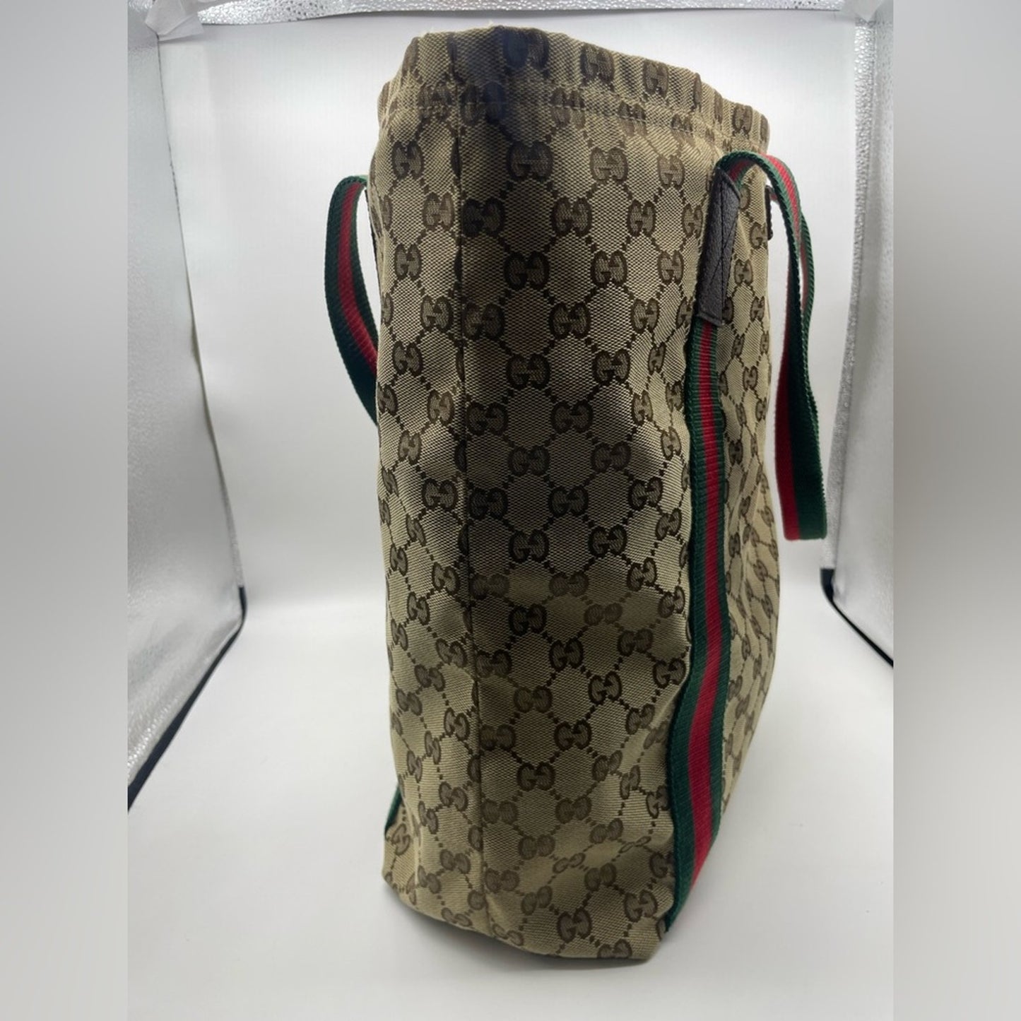 SOLD! Gucci Sherryline Handbag