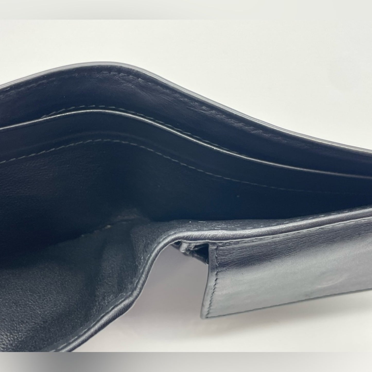 SOLD! Bottega Venetta Bifold Mens Wallet
