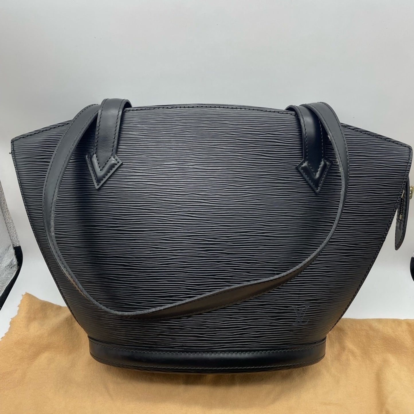 SOLD! Louis Vuitton Epi Saint Jaquea Shoulder Bag