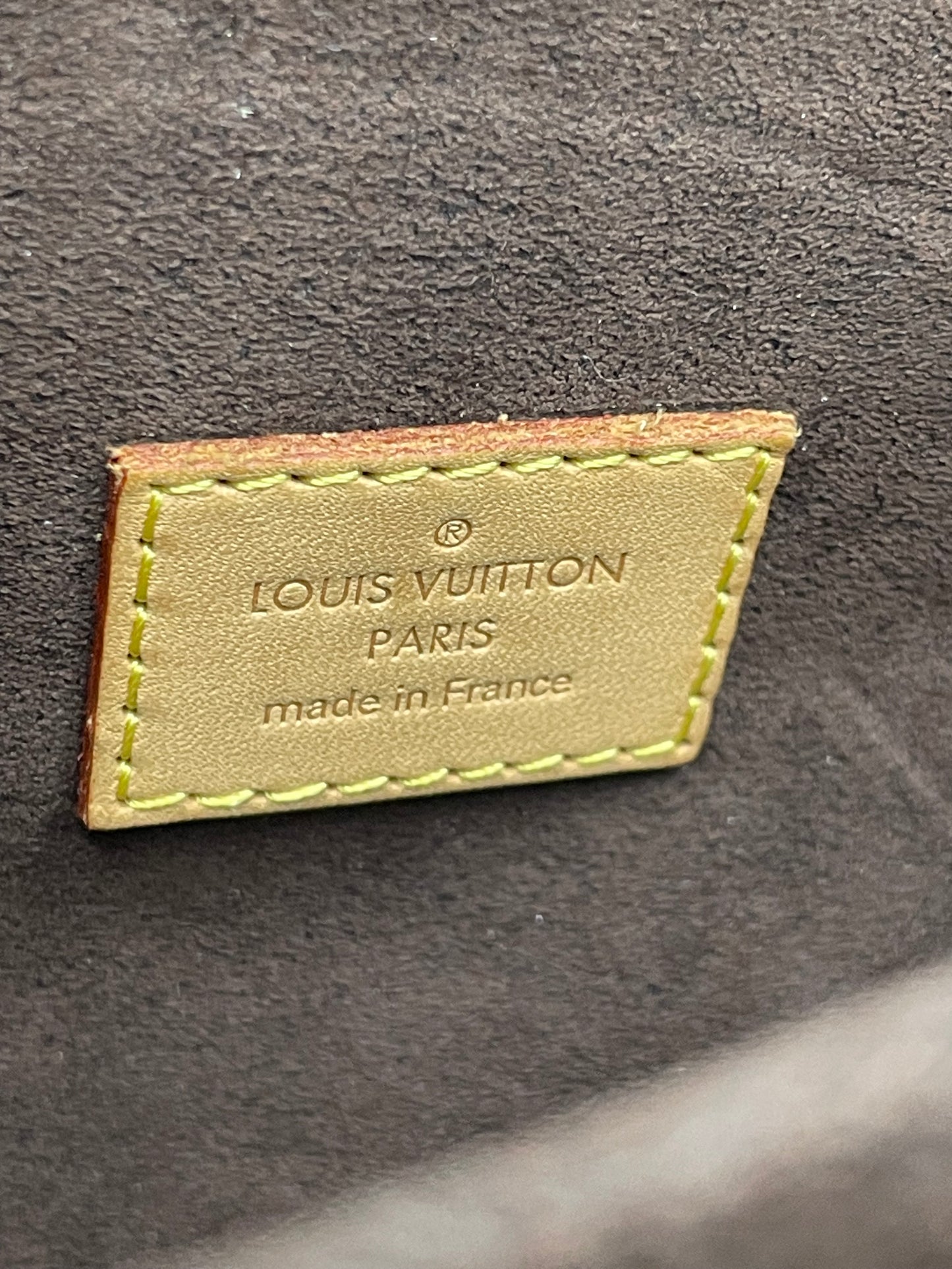 Louis Vuitton Metis Bag