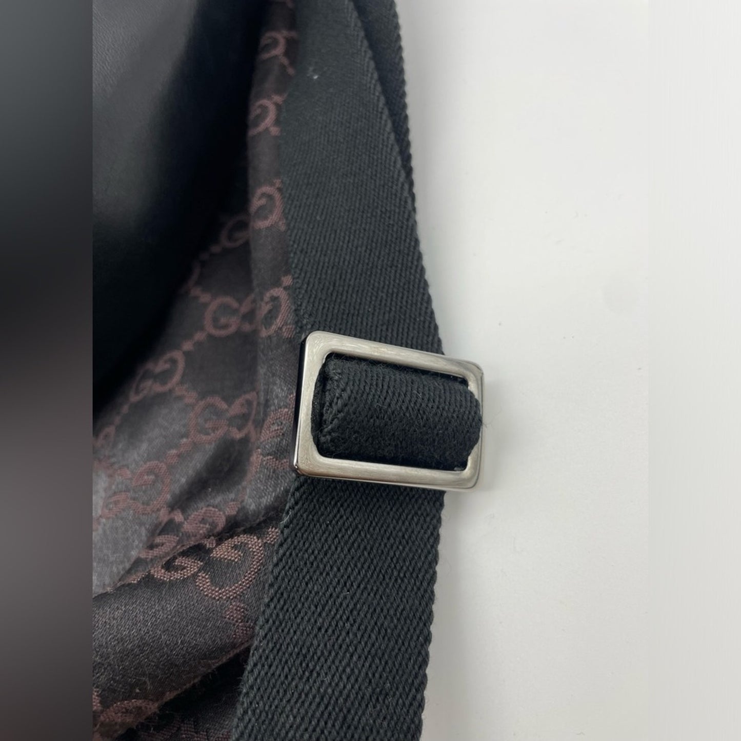 SOLD! Gucci Crossbody Bag