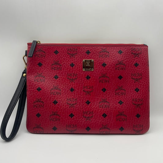 MCM Red Clutch Wrislet