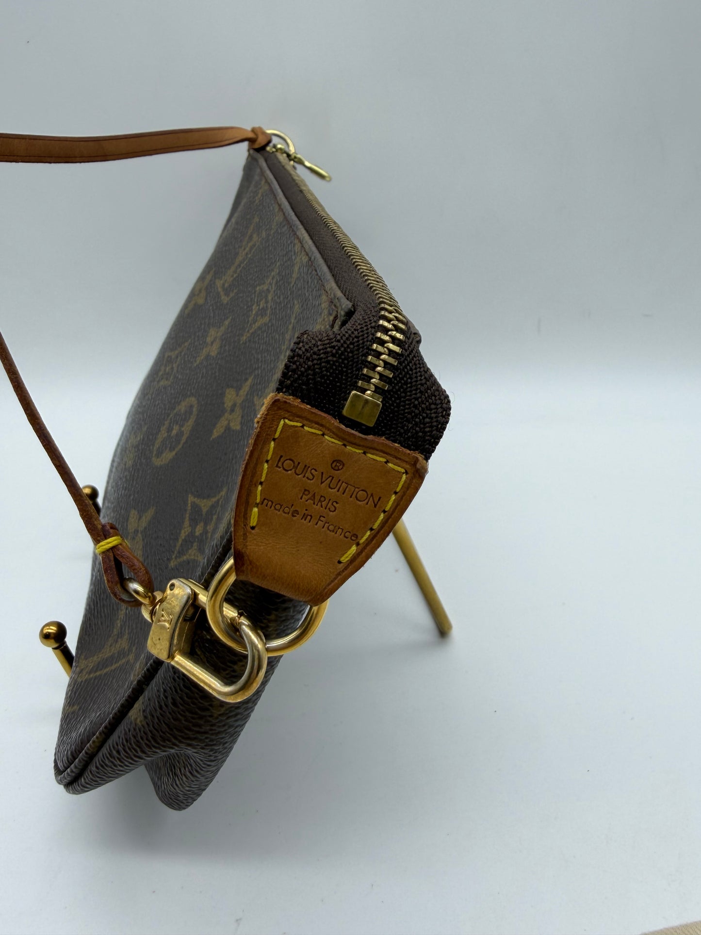 Louis Vuitton Pochette Bag