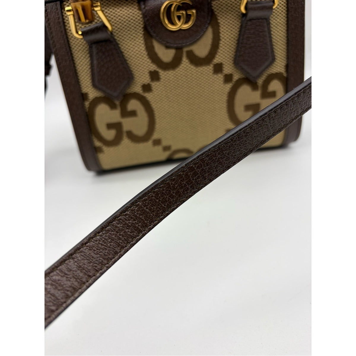 Gucci Jackie GG Jumbo Bamboo Top-Handle Bag