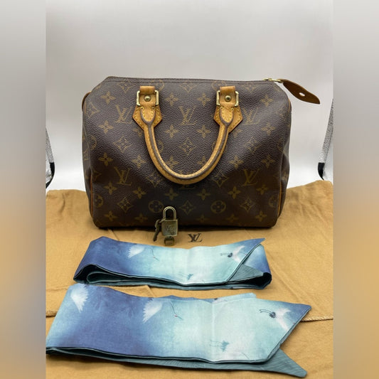 Louis Vuitton Monogram Speedy 25 HandBag