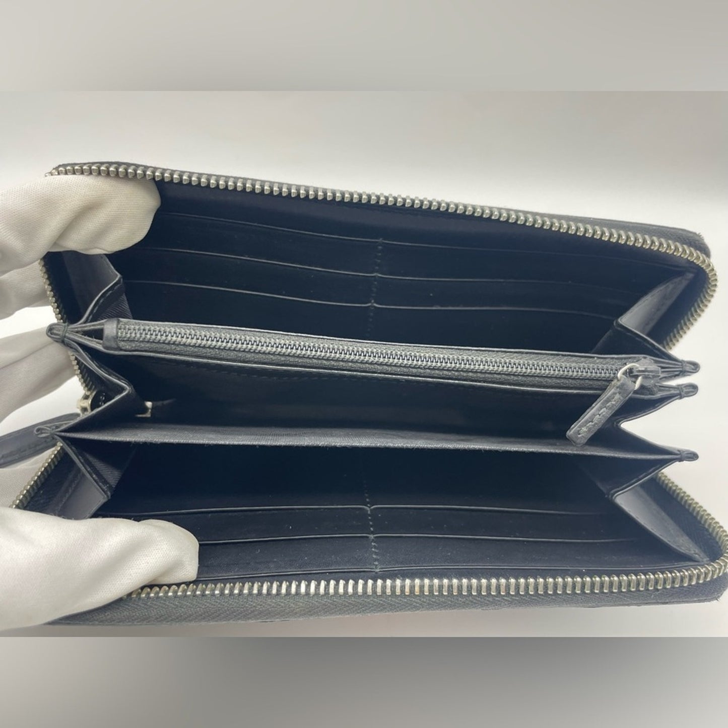 Gucci PVC Leather Sherryline Long Zippy Wallet