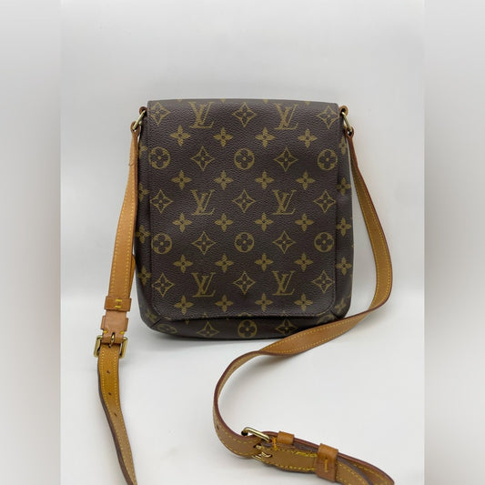SOLD! Louis Vuitton Musette Crossbody Bag