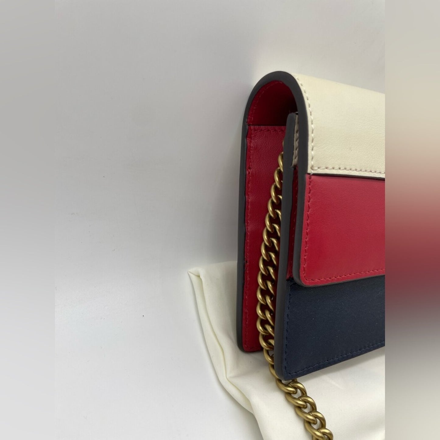 Gucci Bee Wallet/Clutch on Chain
