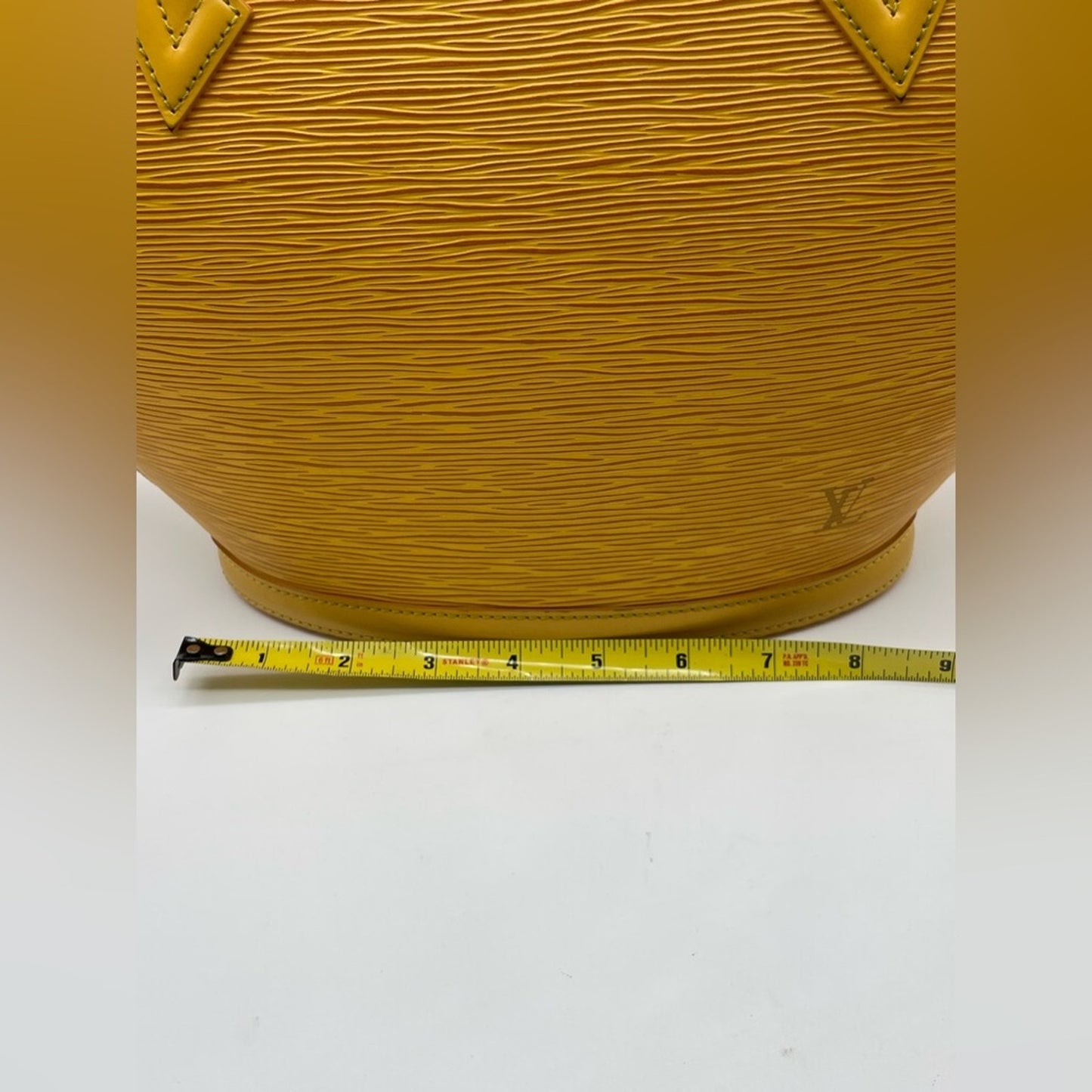 Louis Vuitton Epi Saint Jaques Hand Bag