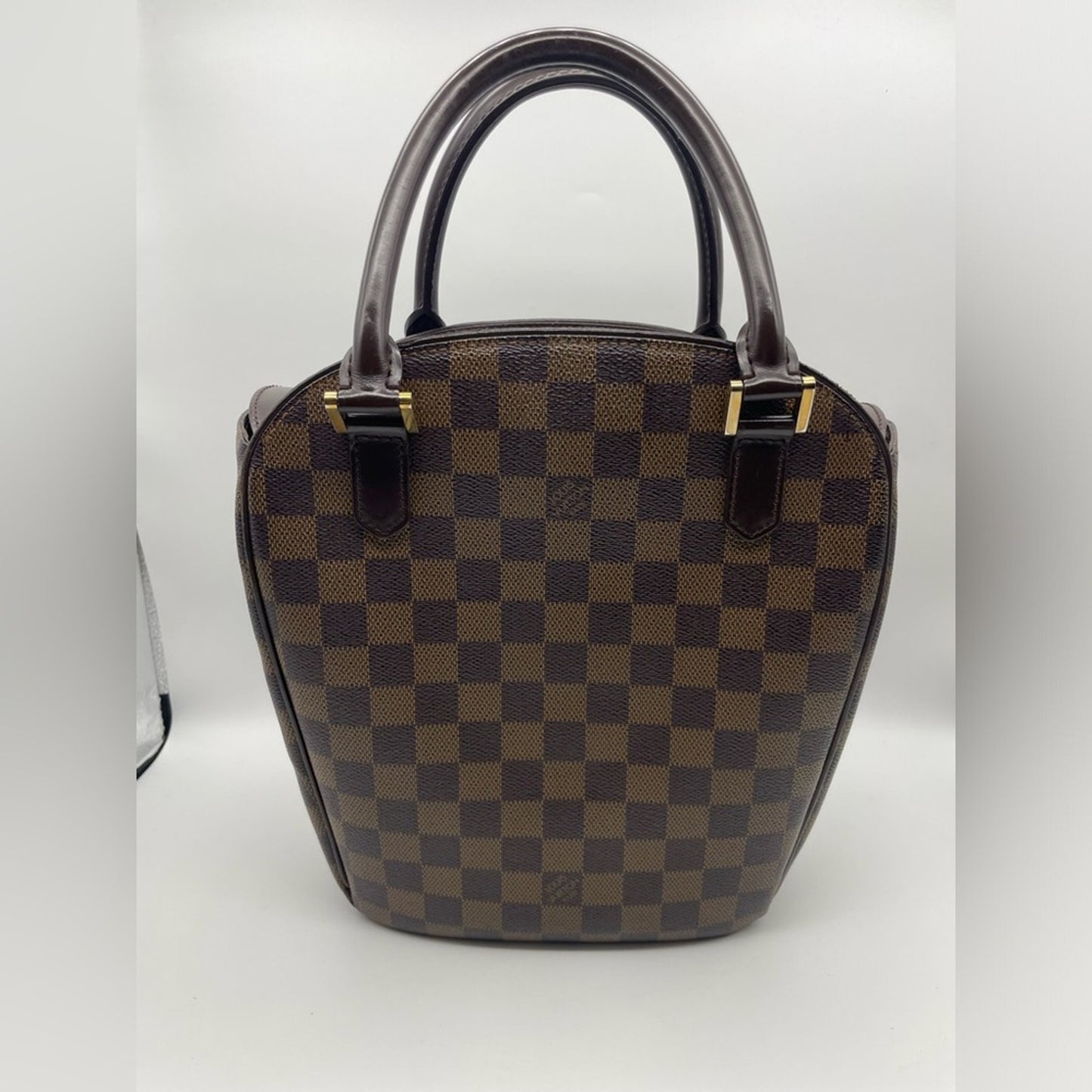 SOLD! Louis Vuitton Damier Saria Handbag
