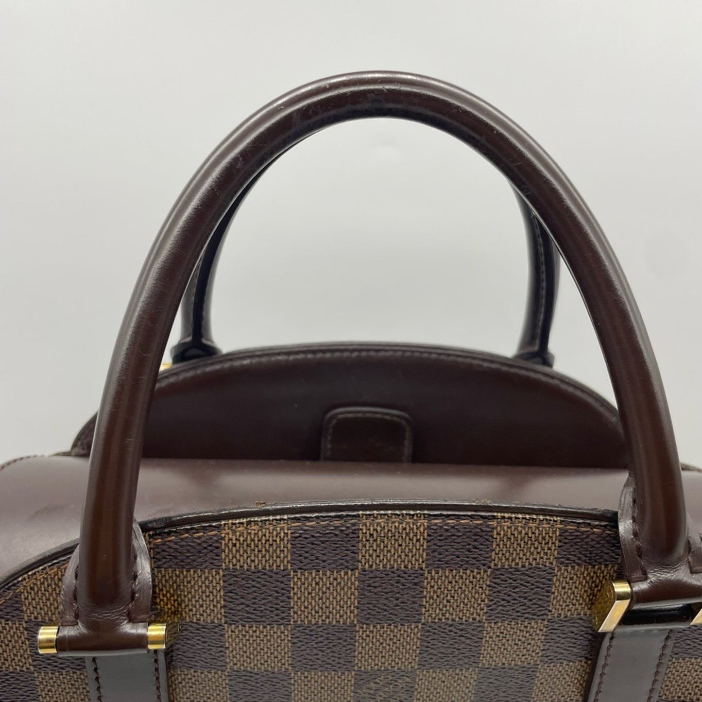 SOLD! Louis Vuitton Damier Saria Handbag