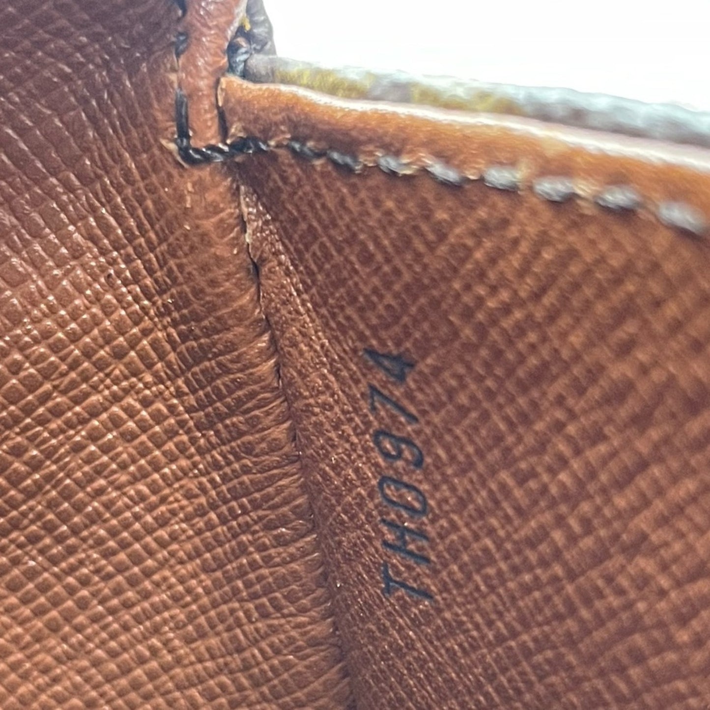 Louis Vuitton Monogram Saint Cloud Crossbody Bag