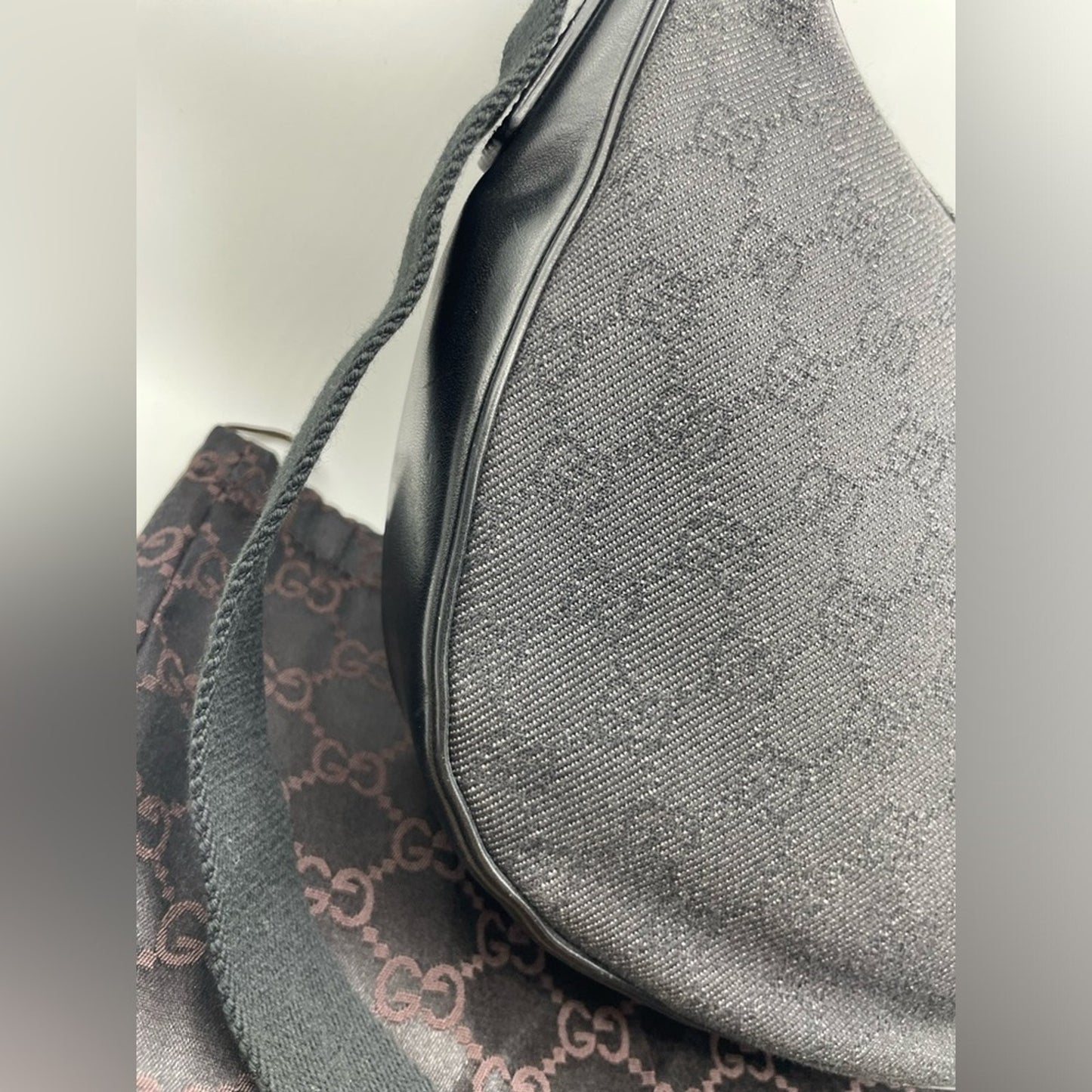 SOLD! Gucci Crossbody Bag