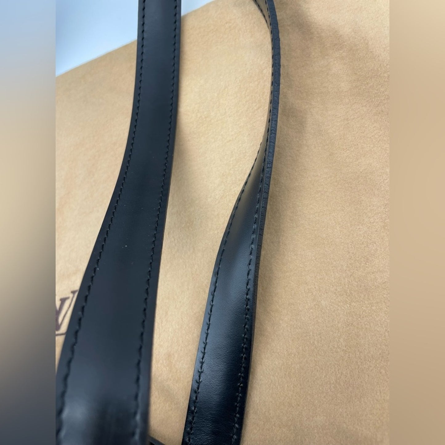 SOLD! Louis Vuitton Epi Saint Jaquea Shoulder Bag