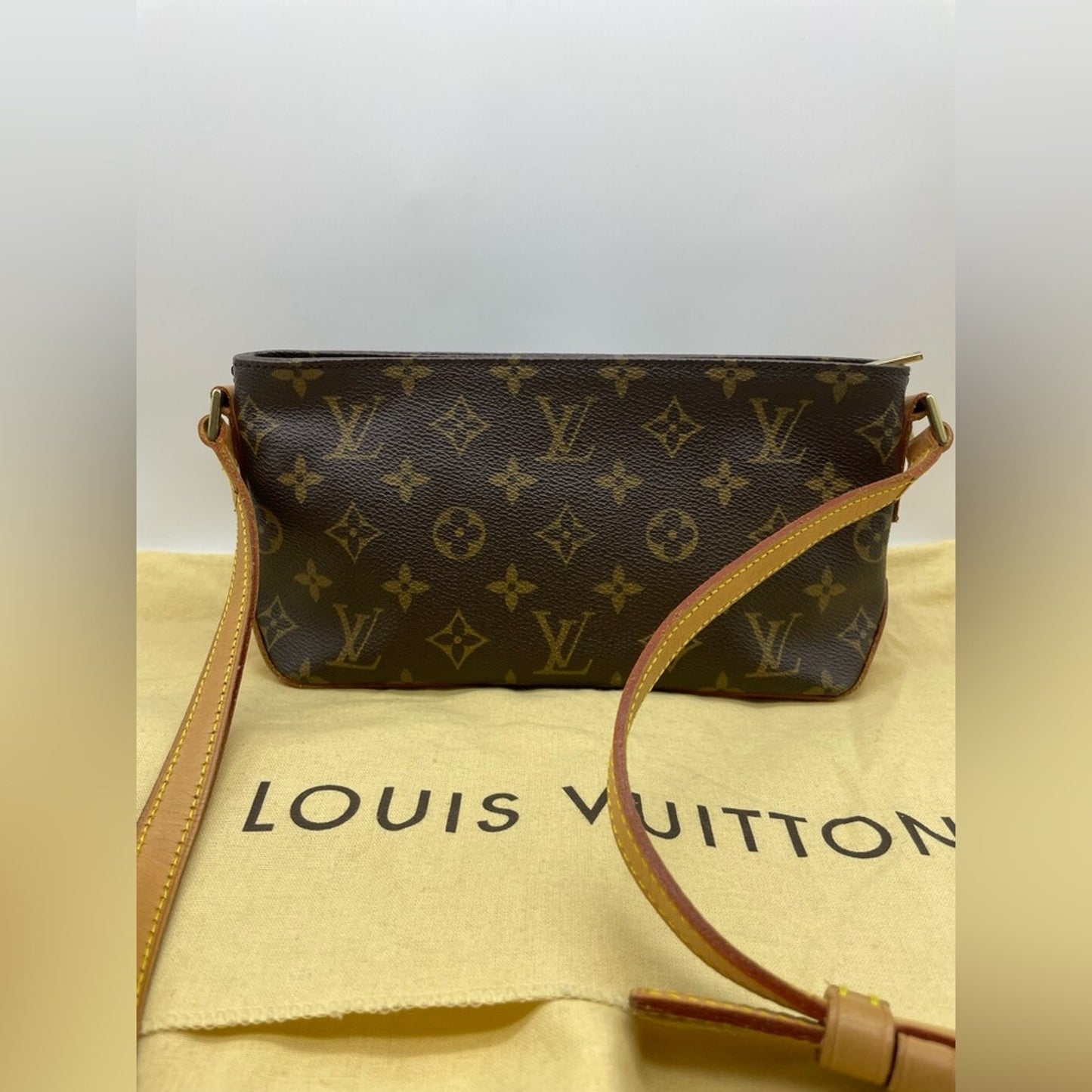 SOLD! Louis Vuitton Monogram Trotteur Crosbody Bag