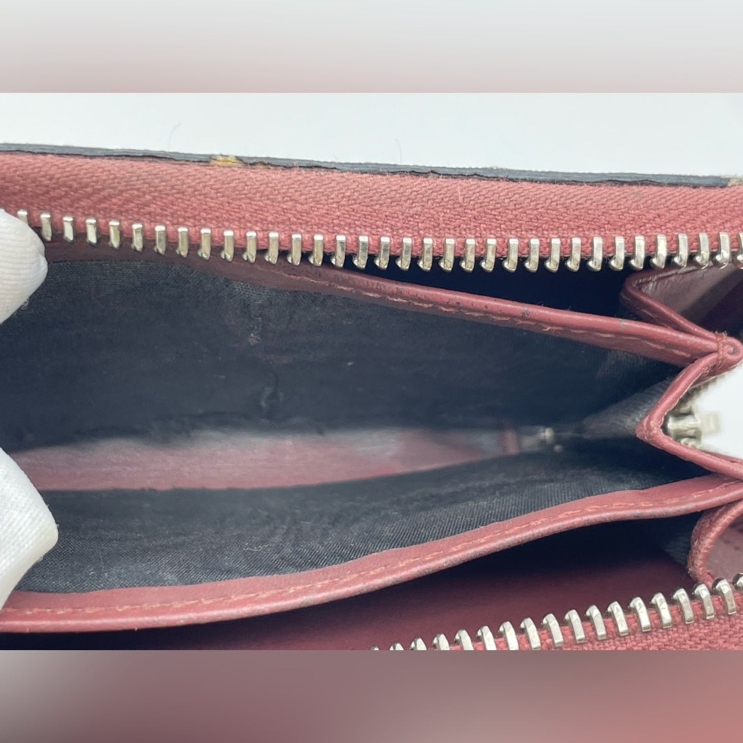 Gucci Bloom Zippy Card Wallet