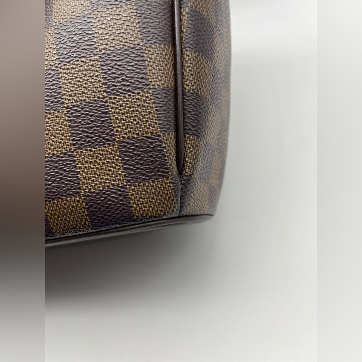 SOLD! Louis Vuitton Damier Saria Handbag