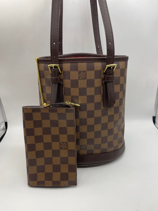 Louis Vuitton Damier Bucket Bag