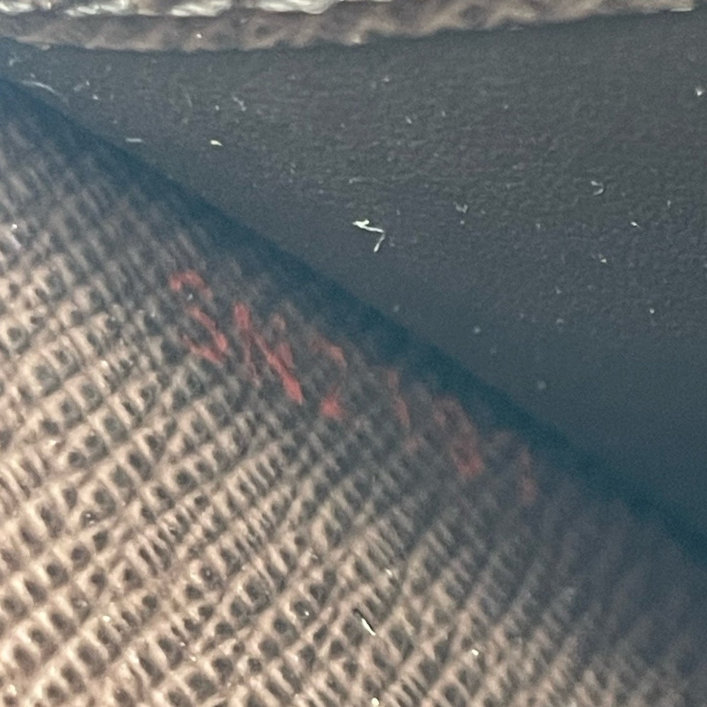 SOLD! Louis Vuitton Damier Ebene Zippy Wallet