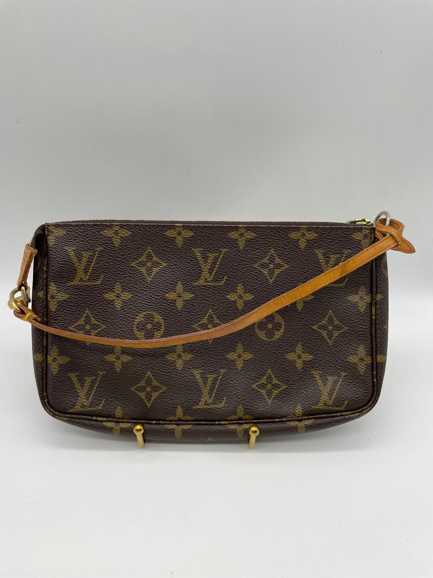 Louis Vuitton Pochette Handbag