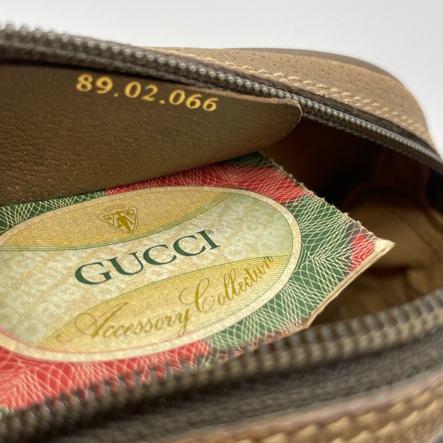 SOLD! Gucci Sherry Line Sling/Crossbody Bag