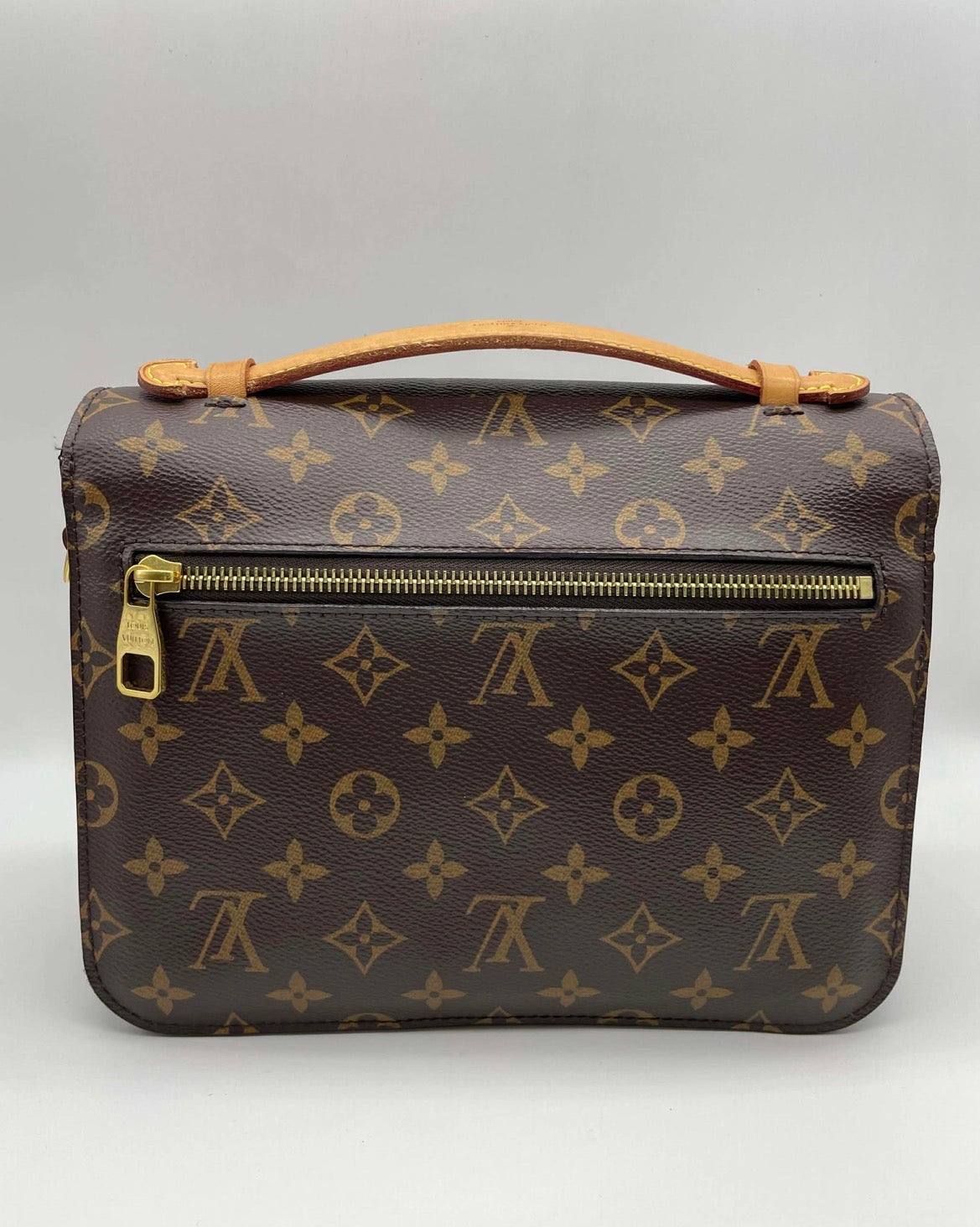 Louis Vuitton Metis Bag