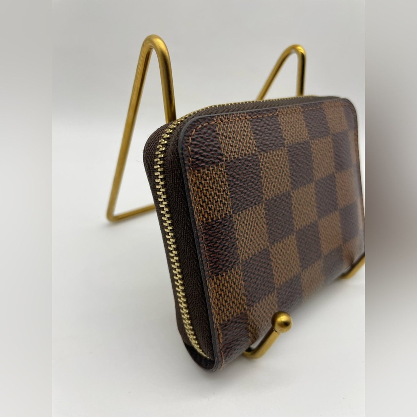 SOLD! Louis Vuitton Damier Ebene Zippy Wallet