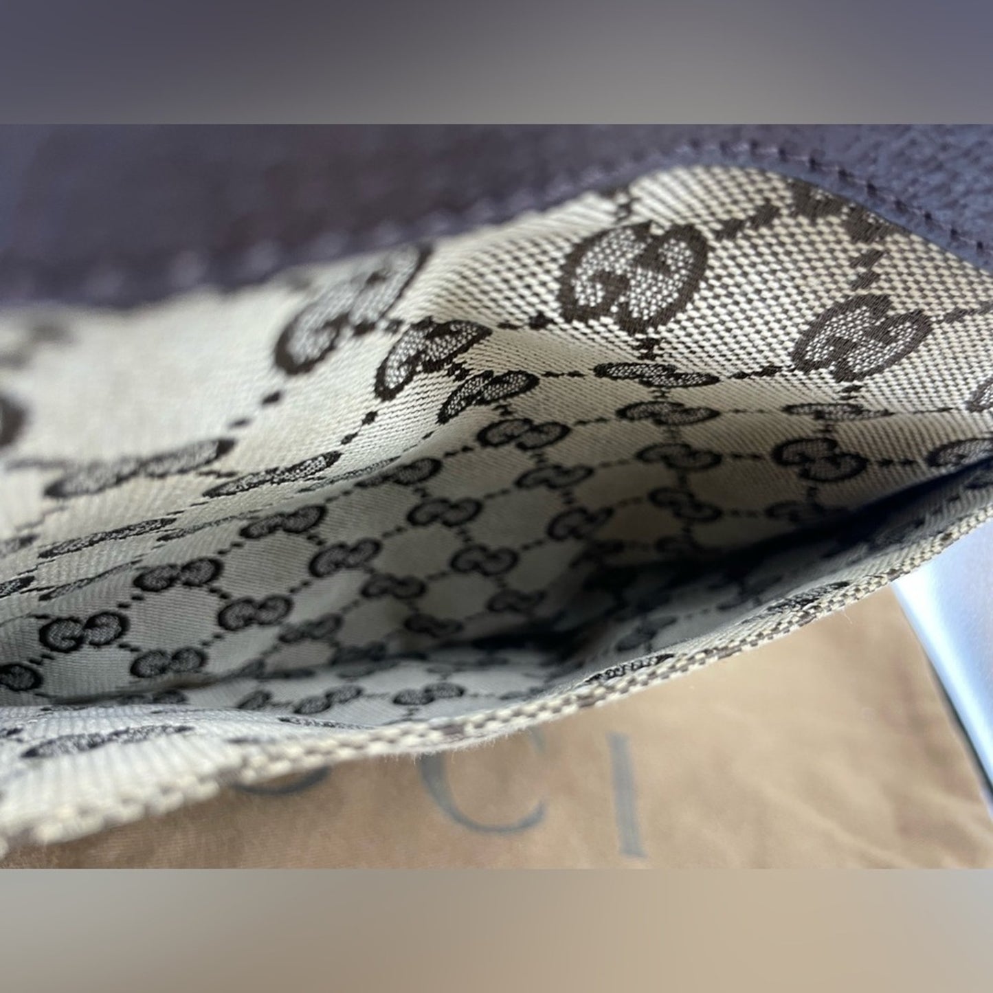 SOLD! Gucci Sling/Crossbody Sherryline Bag